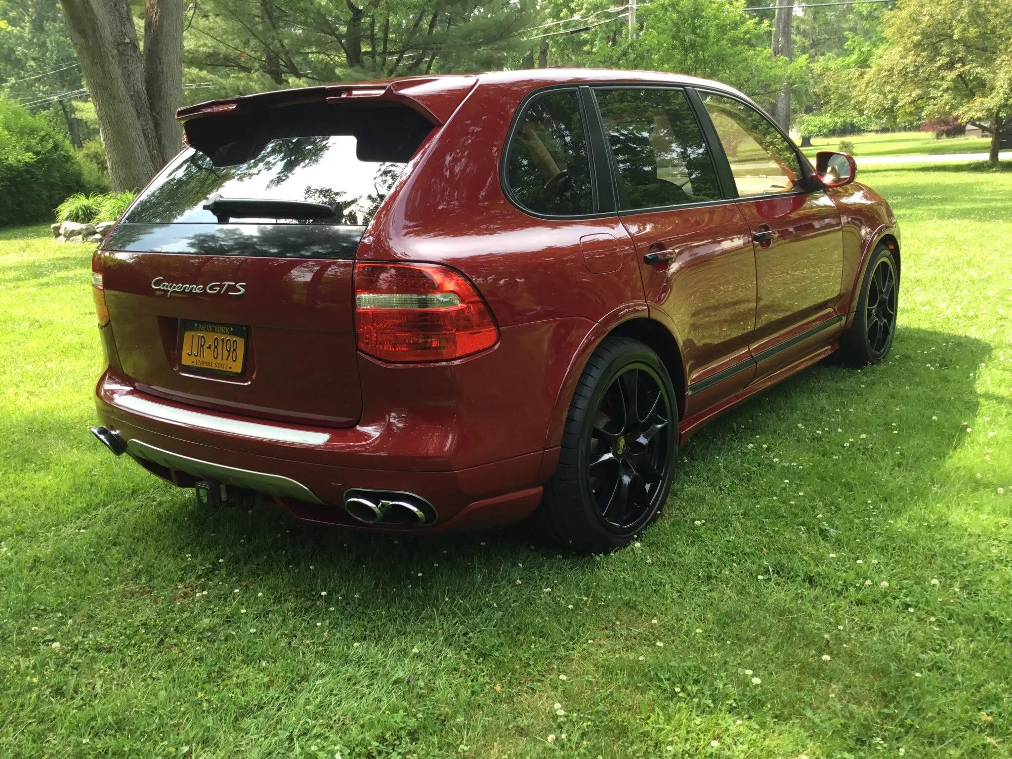 2009 Porsche Cayenne GTS in GTS Red