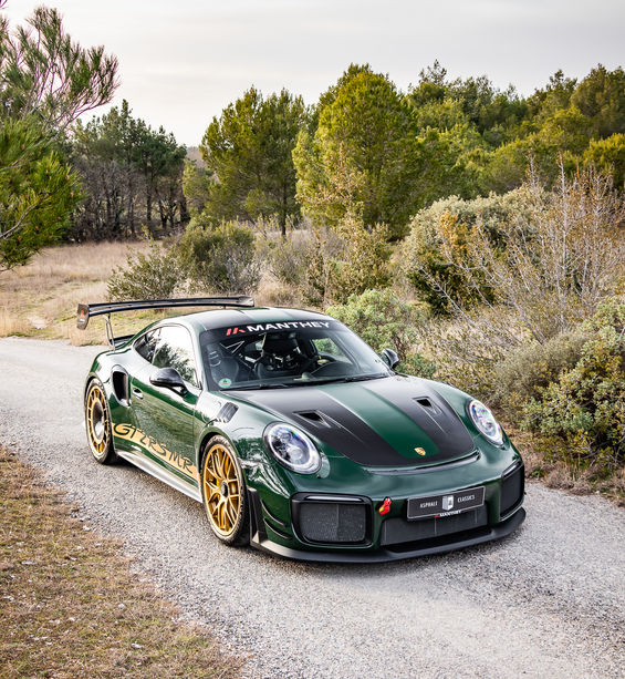 2018 Porsche 911 GT2 RS in British Racing Green