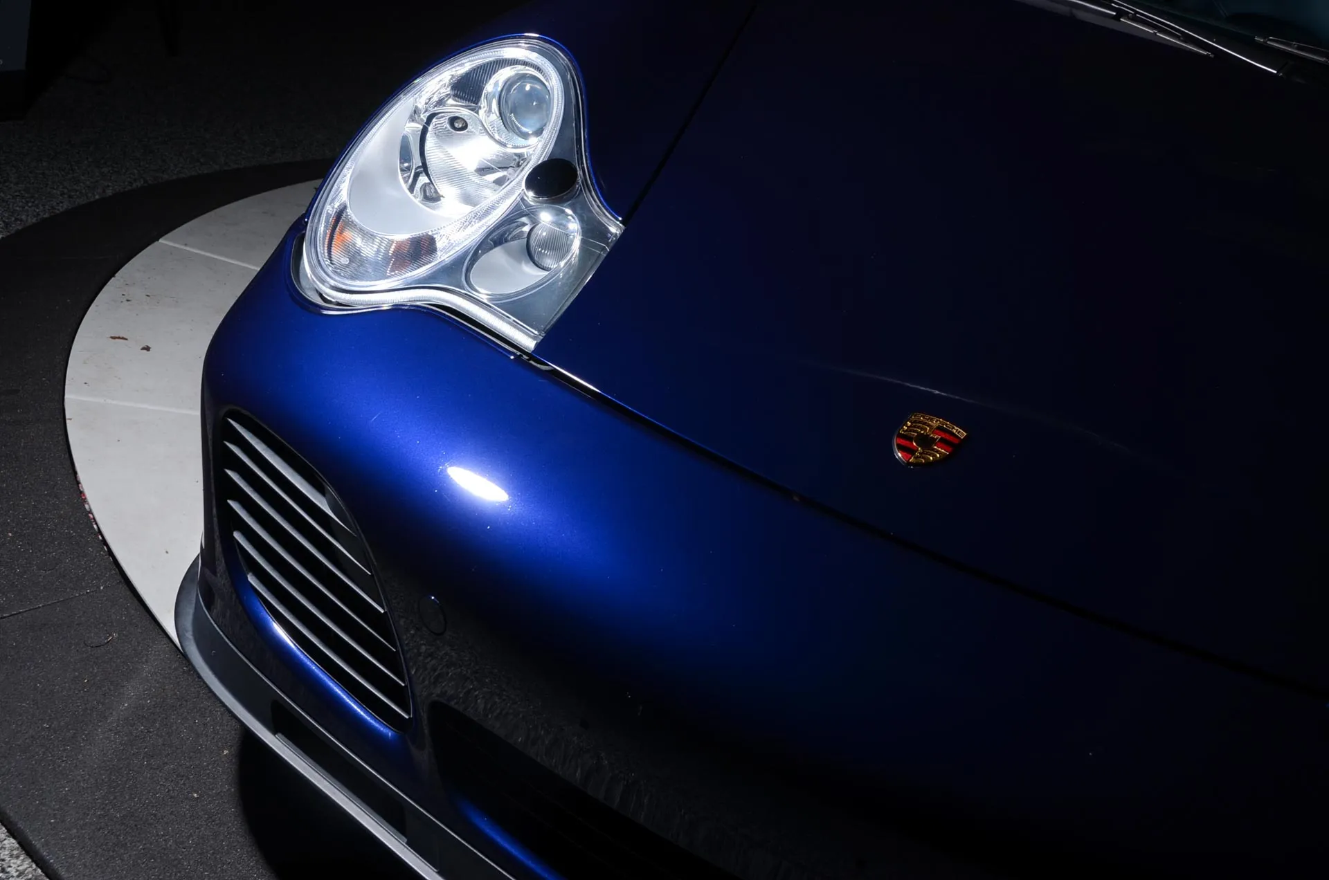2001 Porsche 911 Turbo Coupe in Lapis Blue Metallic