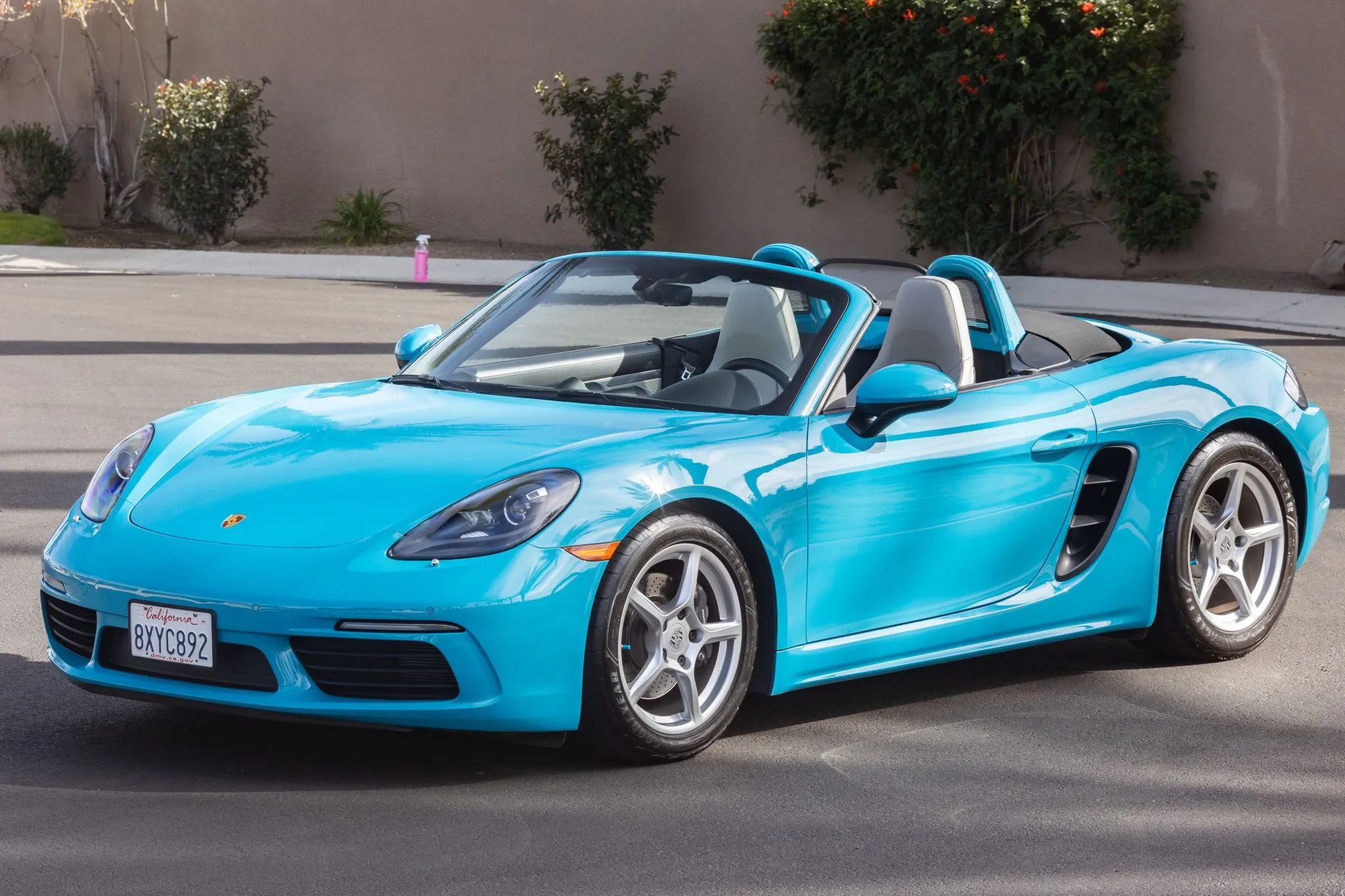 2018 Porsche 718 Boxster in Miami Blue