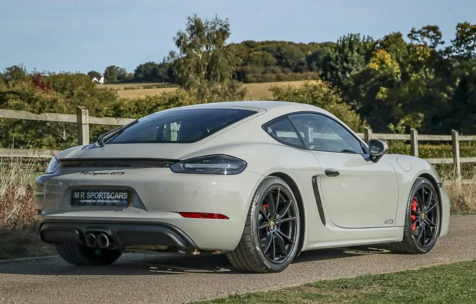 2019 Porsche 718 Cayman GTS in Crayon