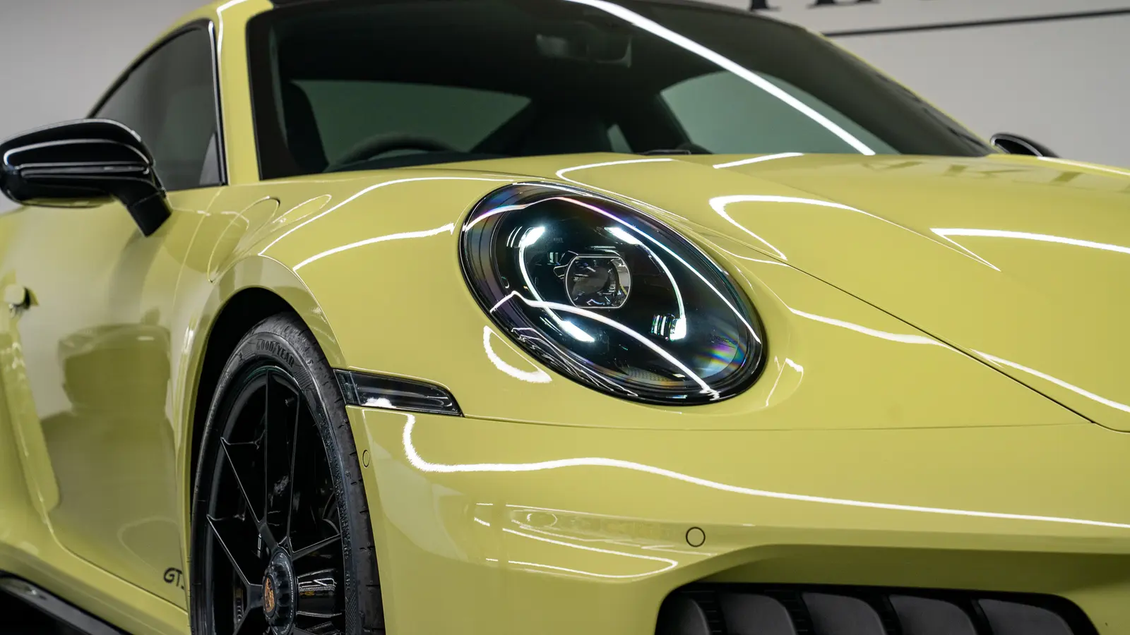 2025 Porsche 911 Carrera 4 GTS in Cartagena Yellow Metallic