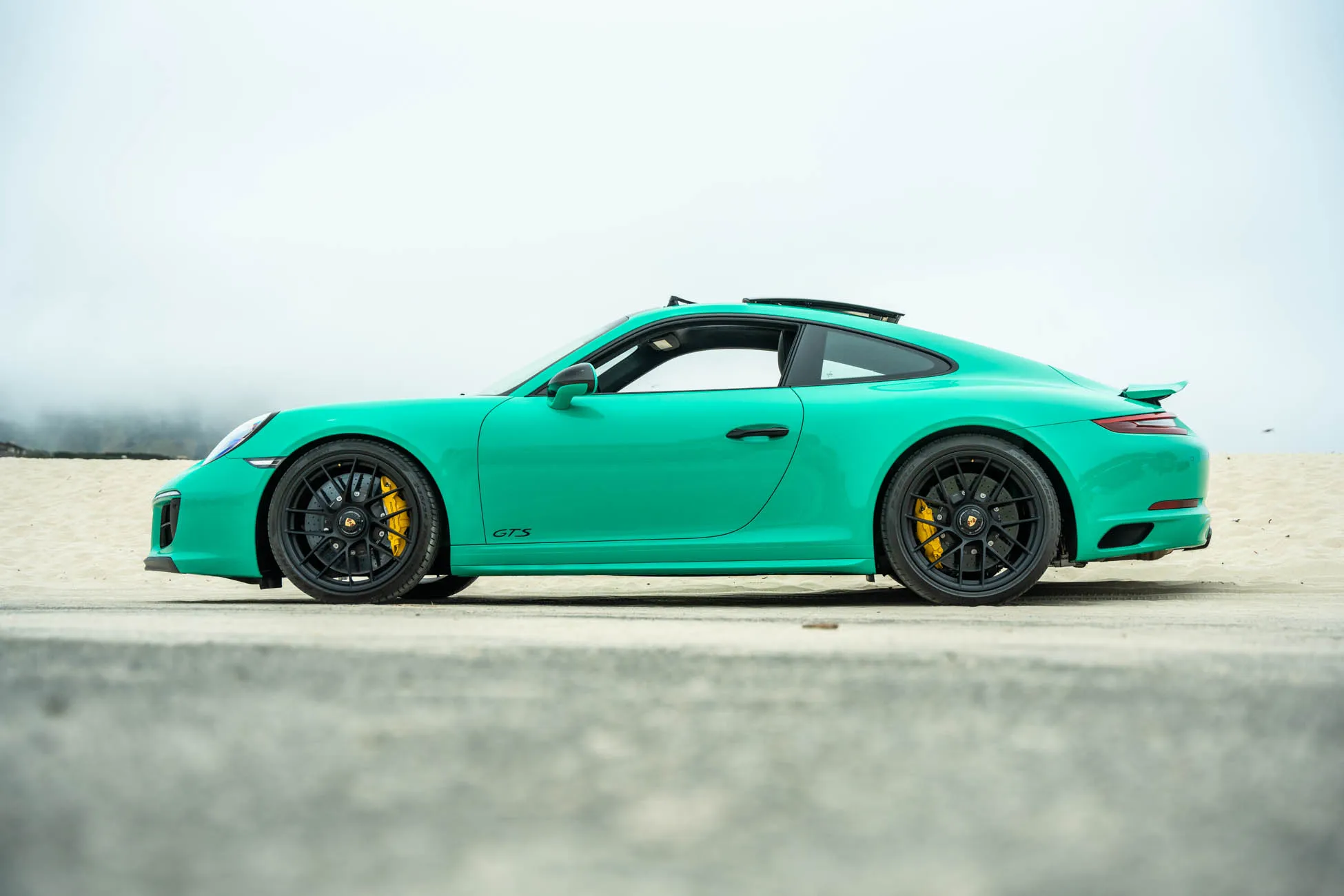 2019 Porsche 911 Carrera 4 GTS Coupe in Jade Green Metallic