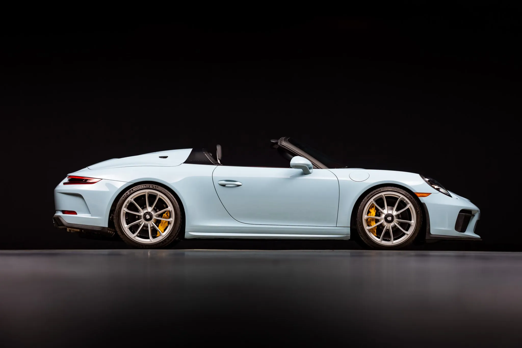 2019 Porsche 911 Speedster in Meissen Blue