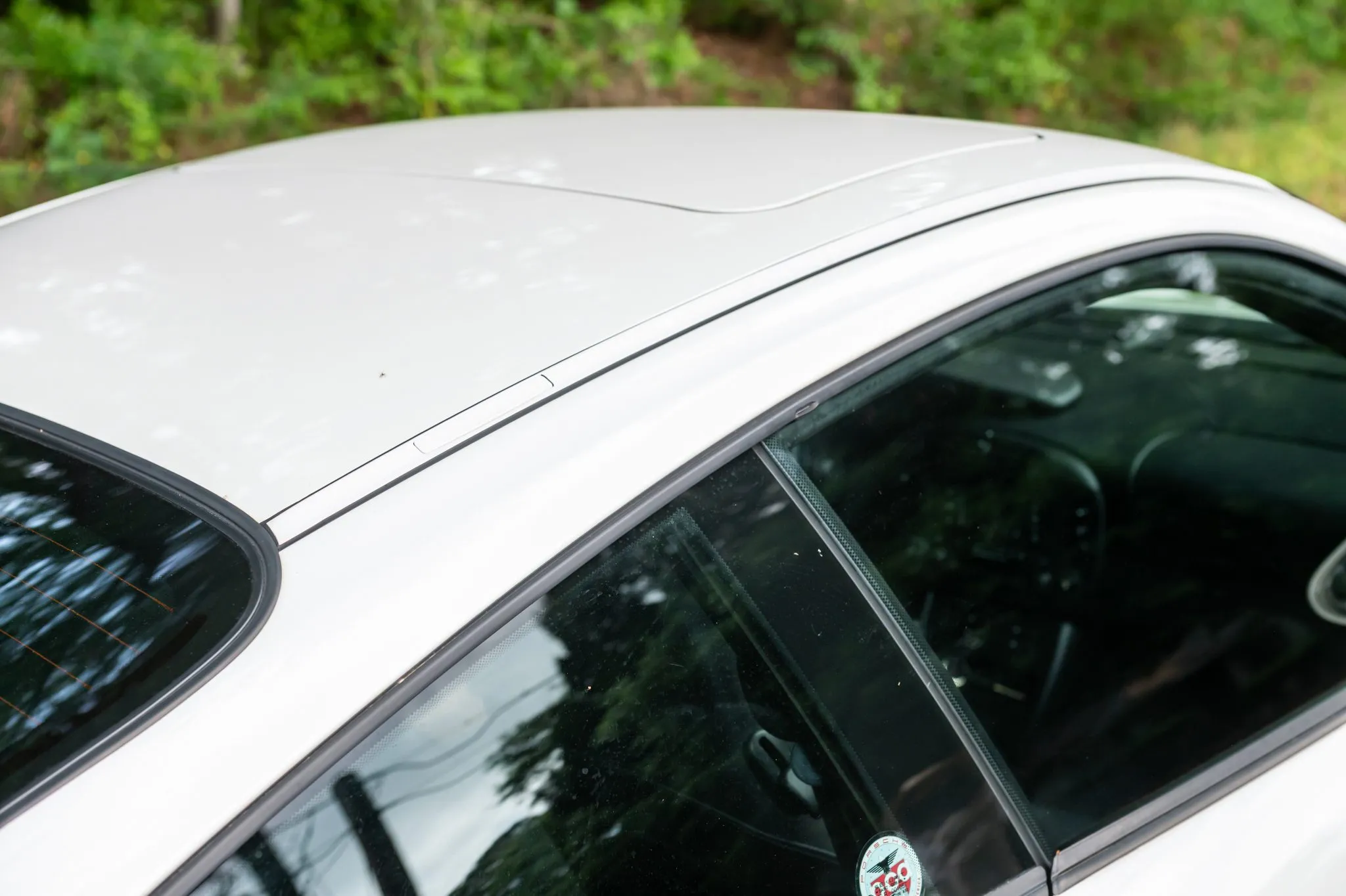 2000 Porsche 911 Carrera Coupe in Biarritz White