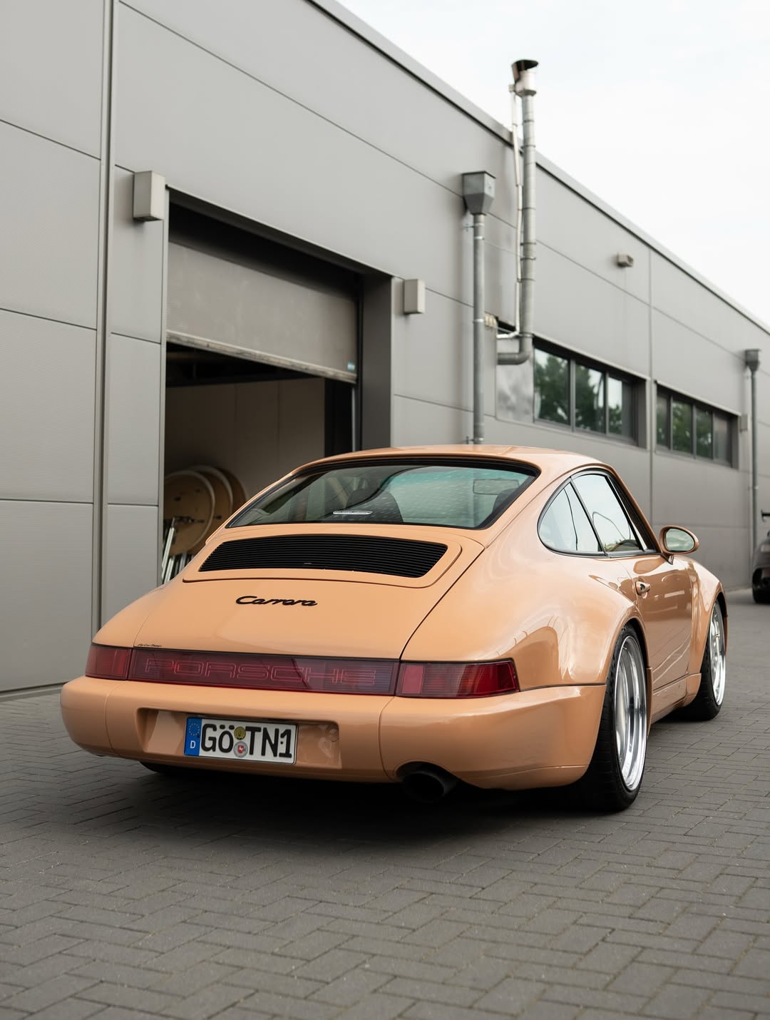 2025 Porsche 718 Spyder RS Weissach in Centenaire Silver
