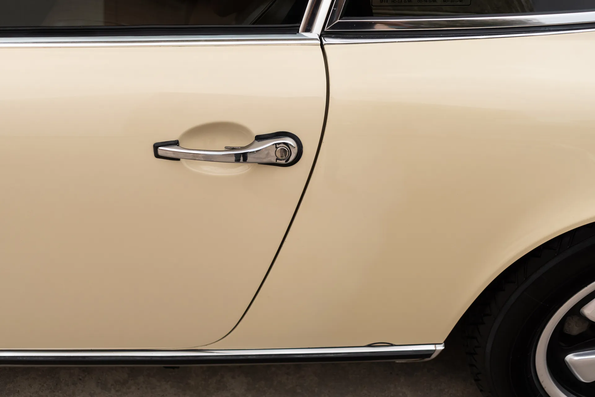 1973 Porsche 911S Coupe in Ivory