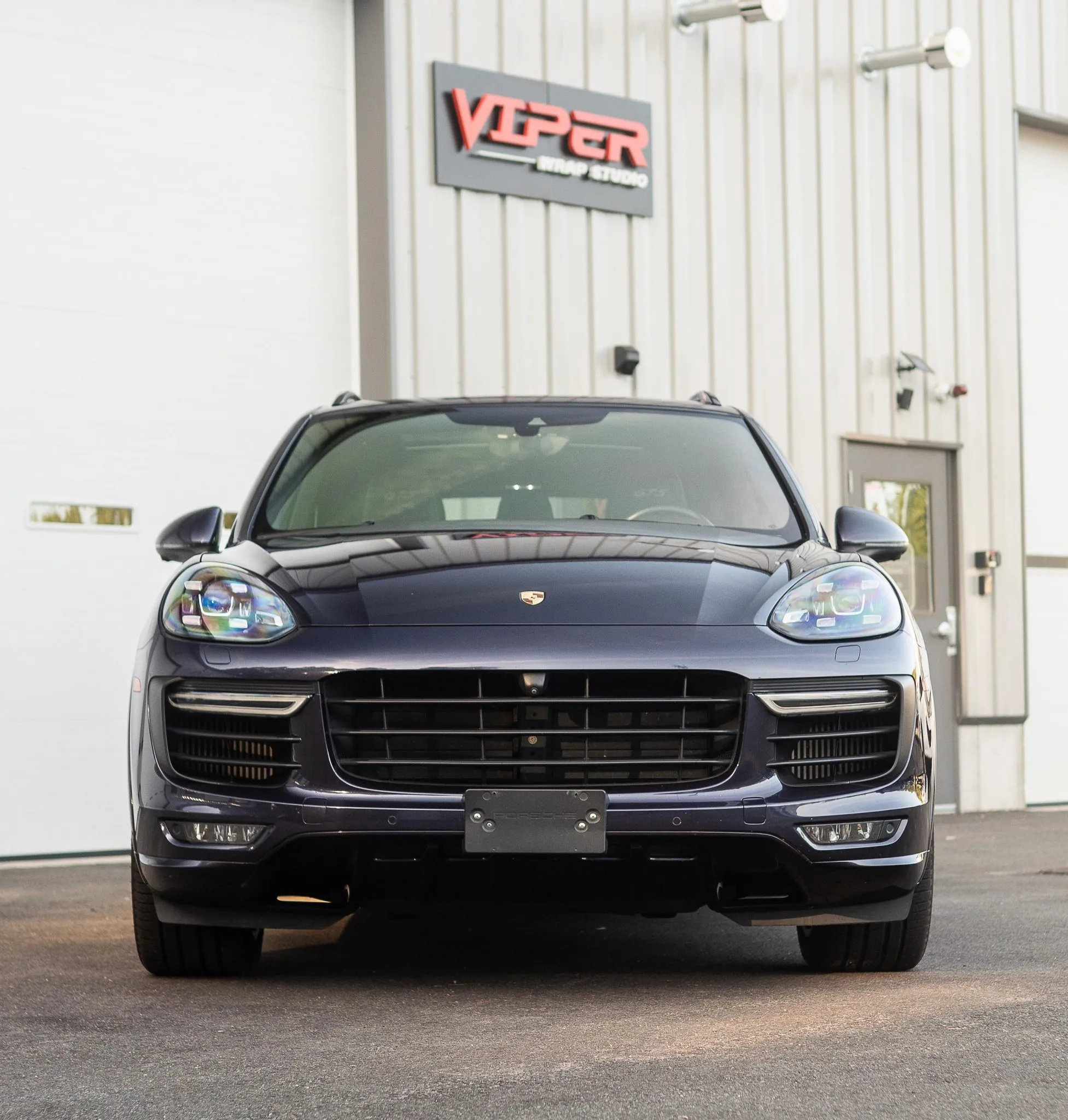 2017 Porsche Cayenne GTS in Purpurite Metallic