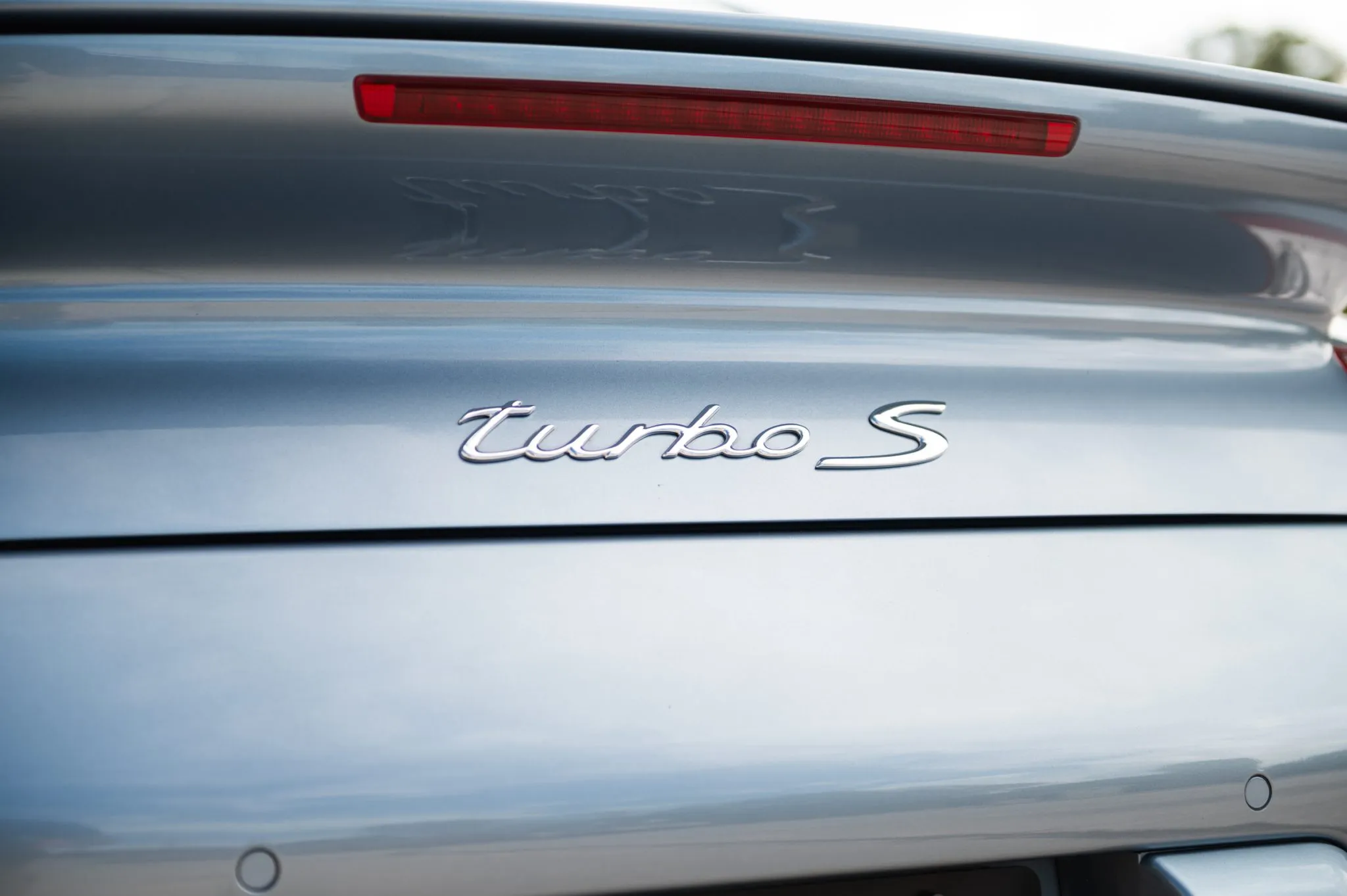 2011 Porsche 911 Turbo S Coupe in Azurro California