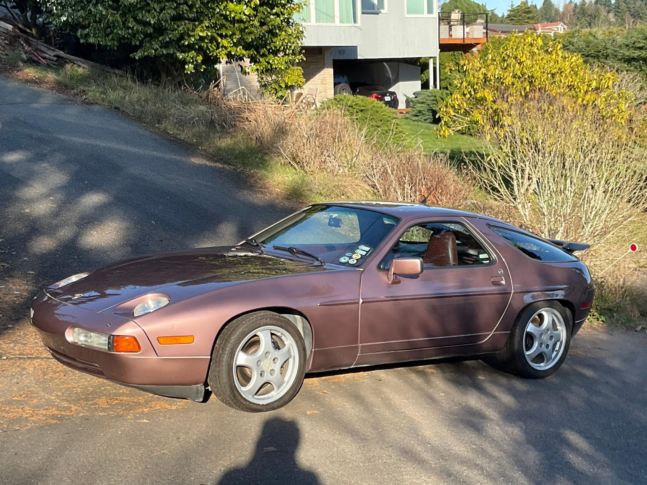 1987 Porsche 928 S4 in Cassis Red Metallic