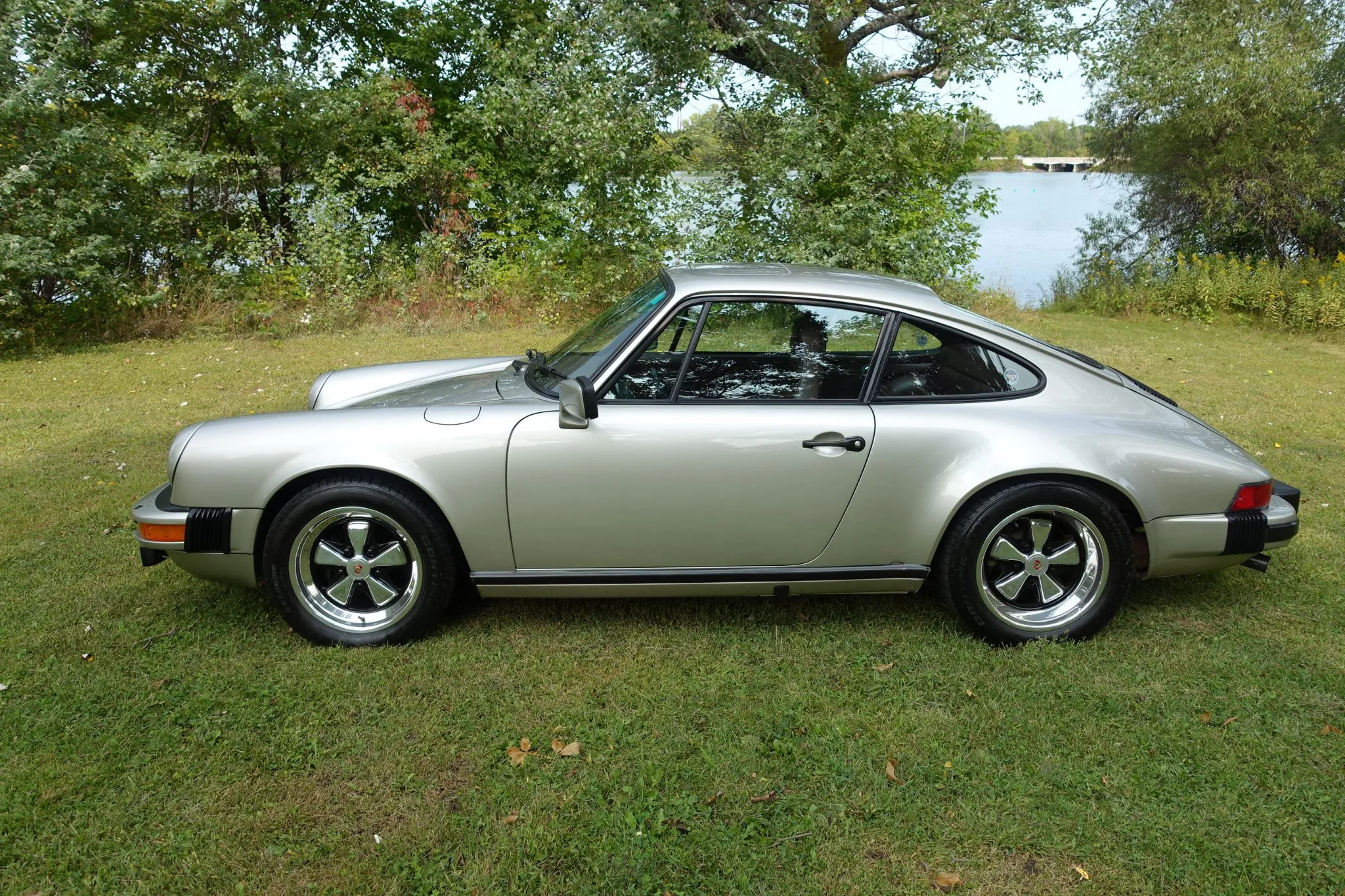 1983 Porsche 911SC Coupe in Pewter Metallic