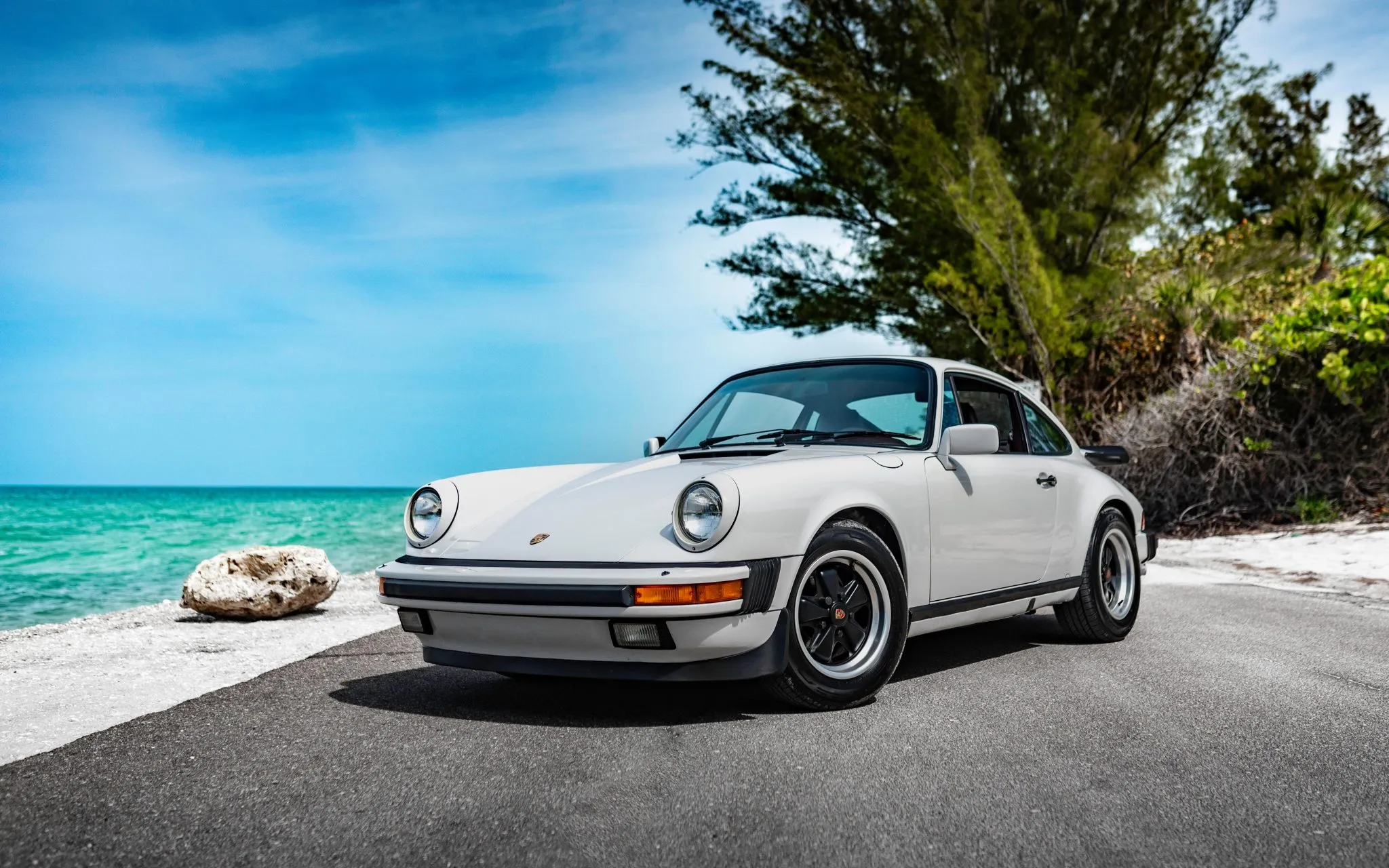 1986 Porsche 911 Carrera Coupe in Marble Grey