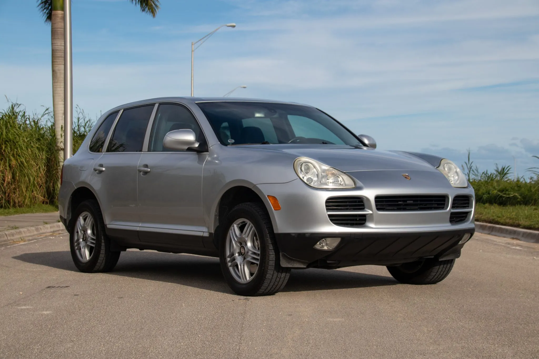 2004 Porsche Cayenne S in Crystal Silver Metallic