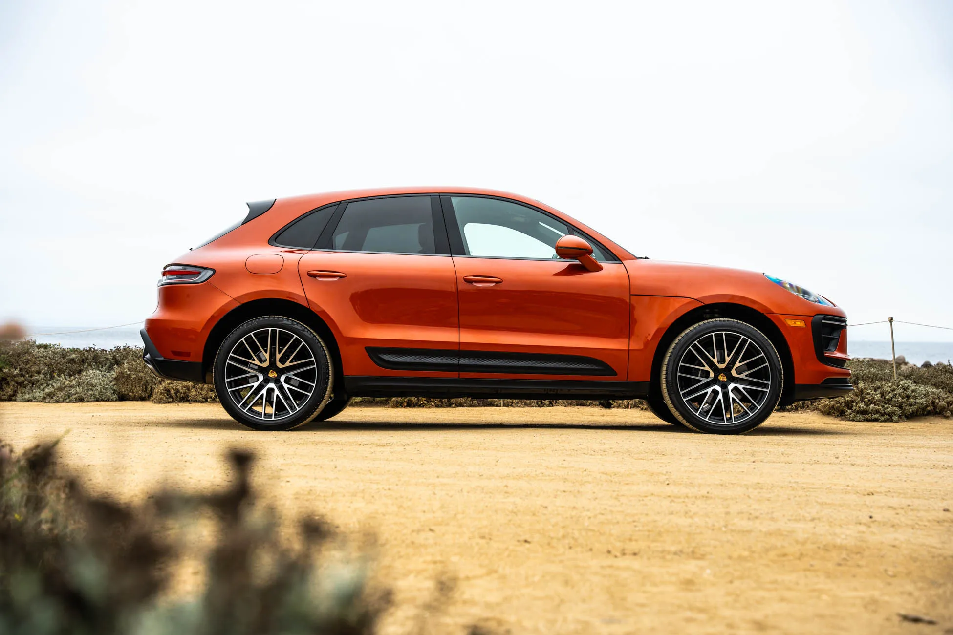 2022 Porsche Macan in Papaya Metallic