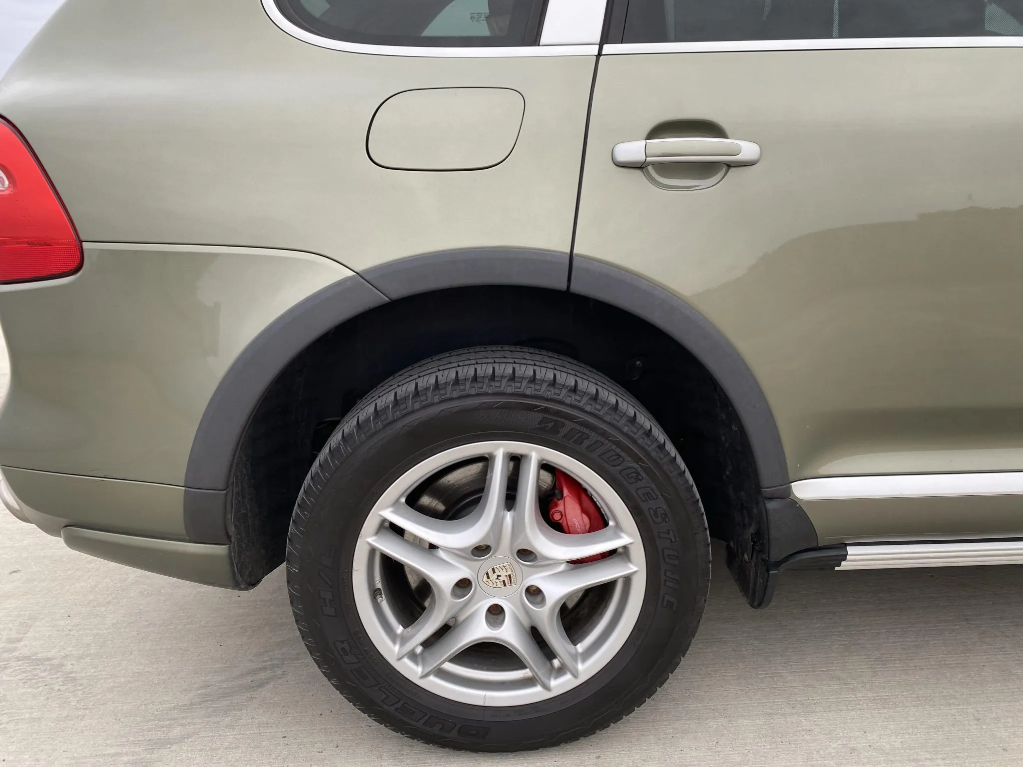 2008 Porsche Cayenne Turbo in Olive Green Metallic