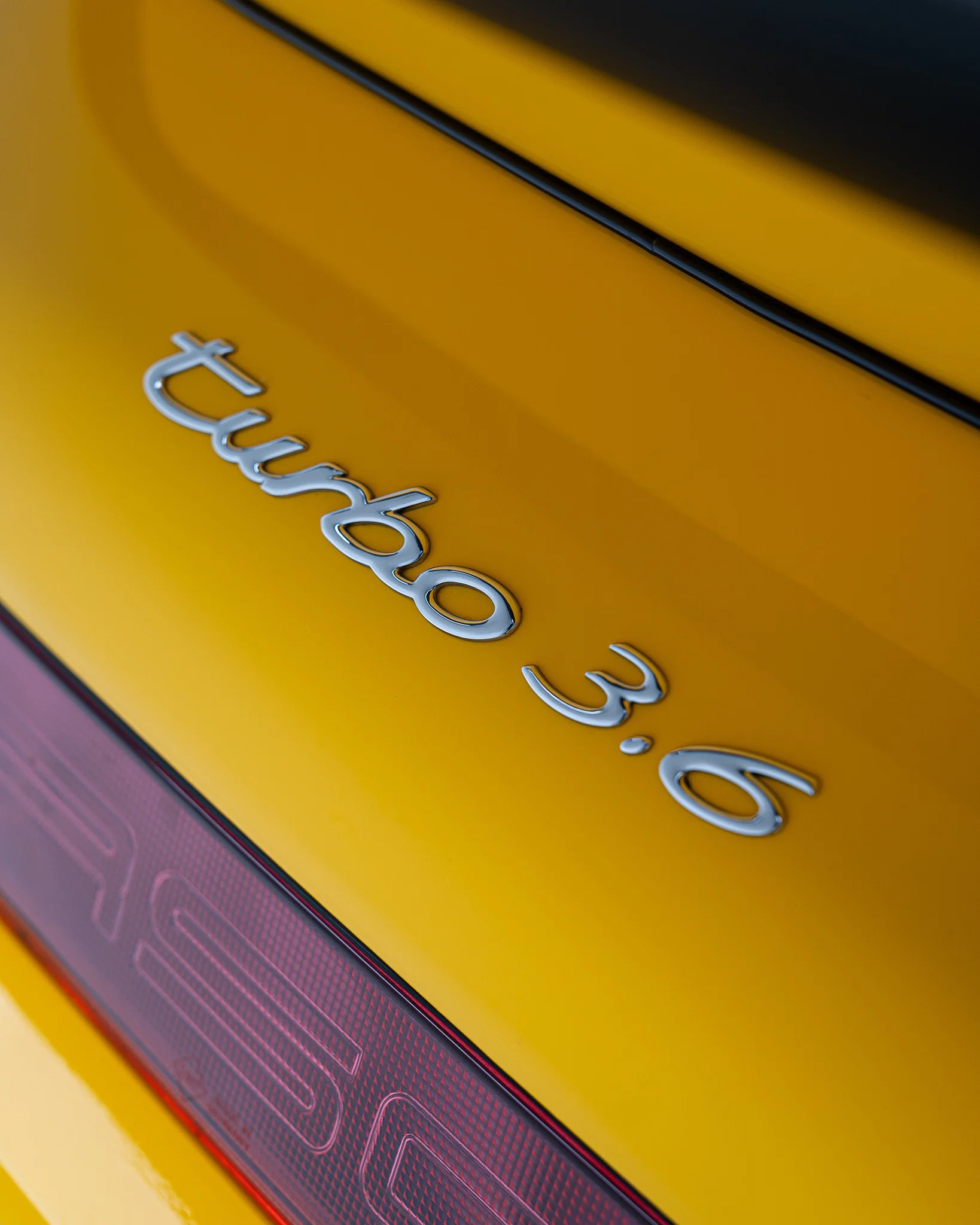 1993 Porsche 911 Turbo 3.6 in Blossom Yellow