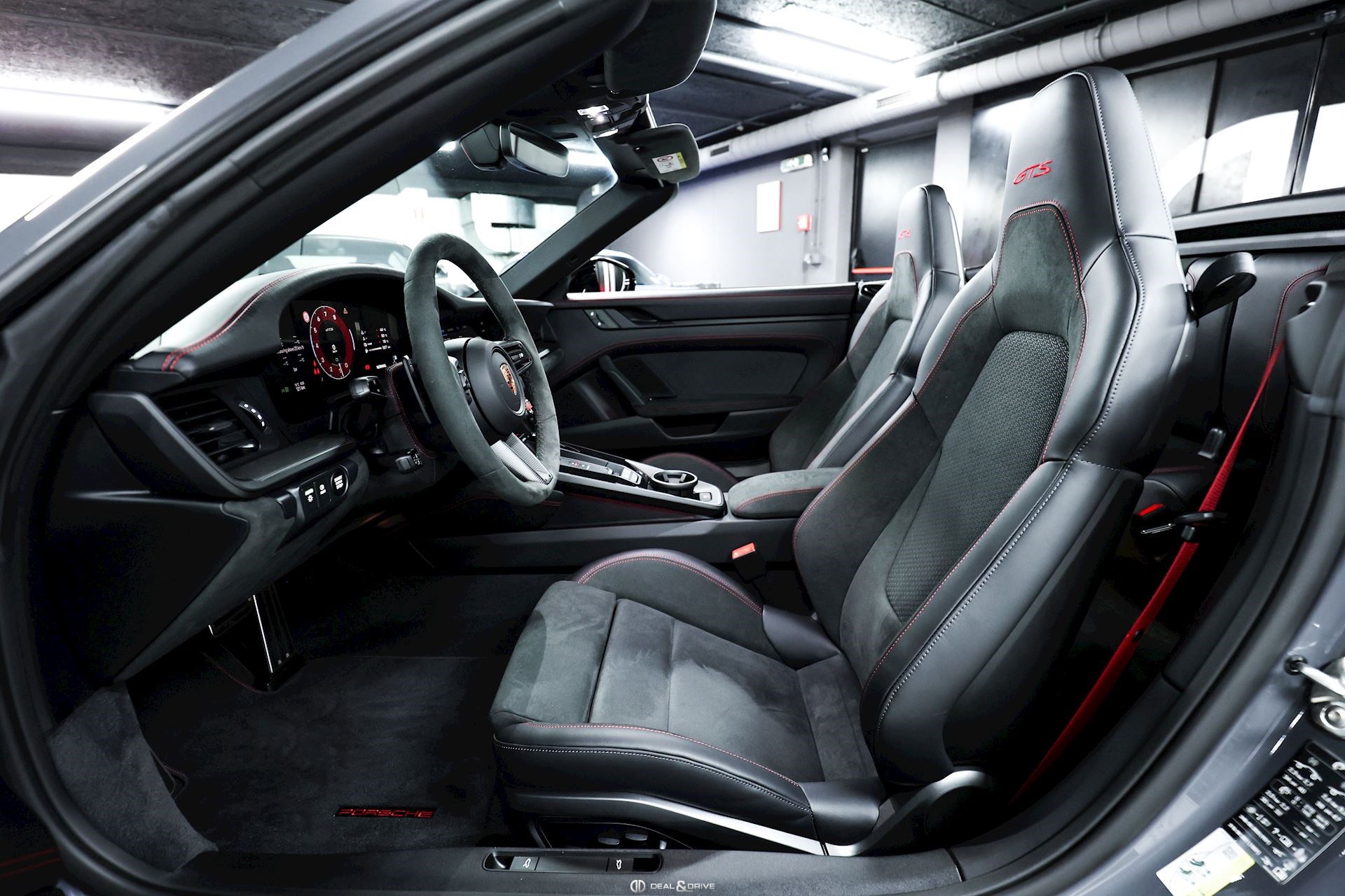 2025 Porsche 911 (992.2) CARRERA 4 GTS In Slate Grey Neo