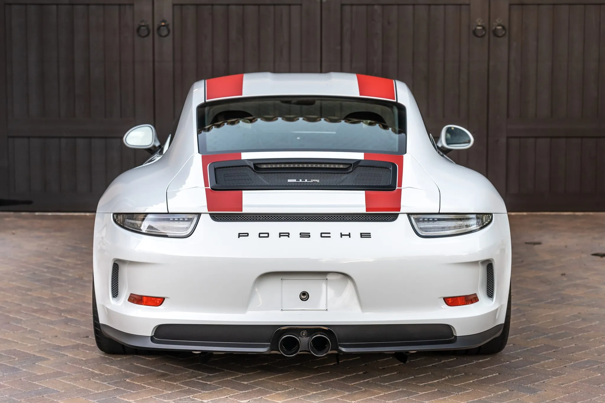 2016 Porsche 911 R in White