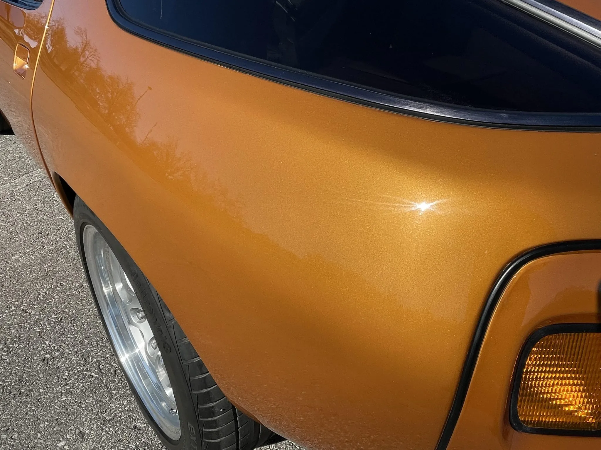 1980 Porsche 928 in Nordic Gold Metallic