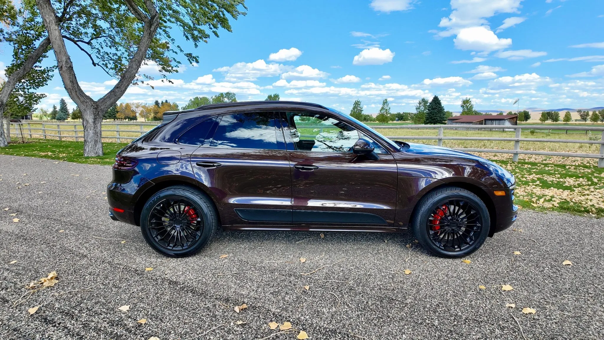 2017 Porsche Macan GTS in Mahogany Metallic