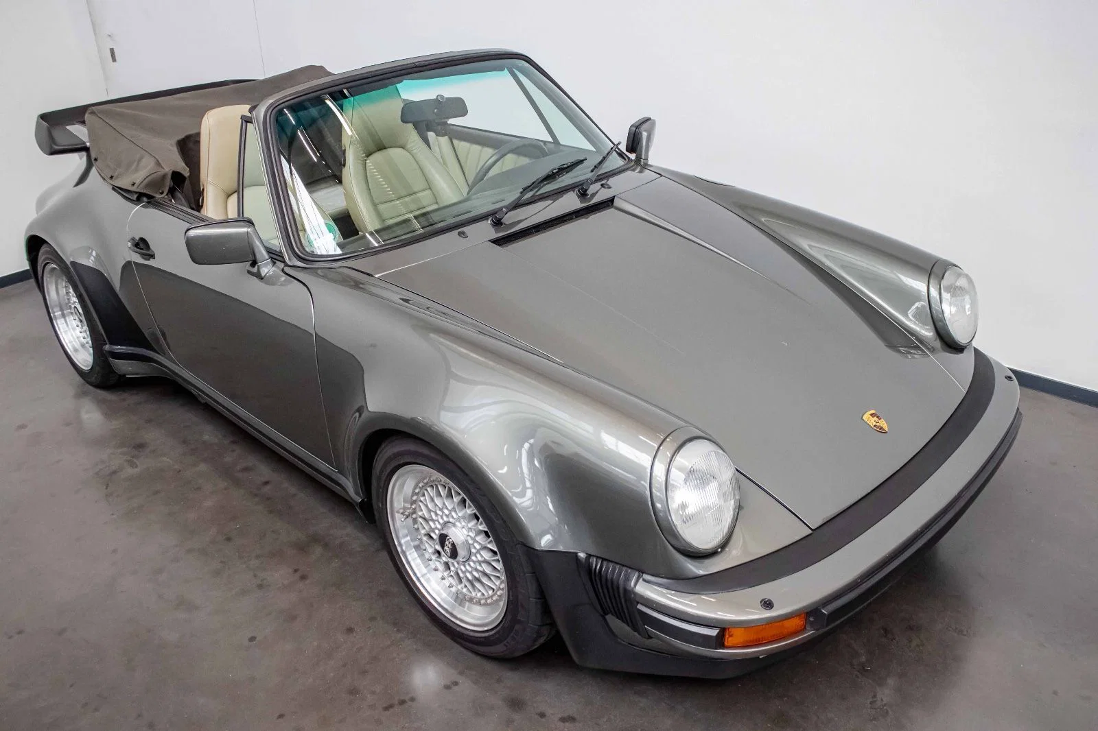 1988 Porsche 911 Turbo 3.3 Cabriolet in Rock Green Metallic