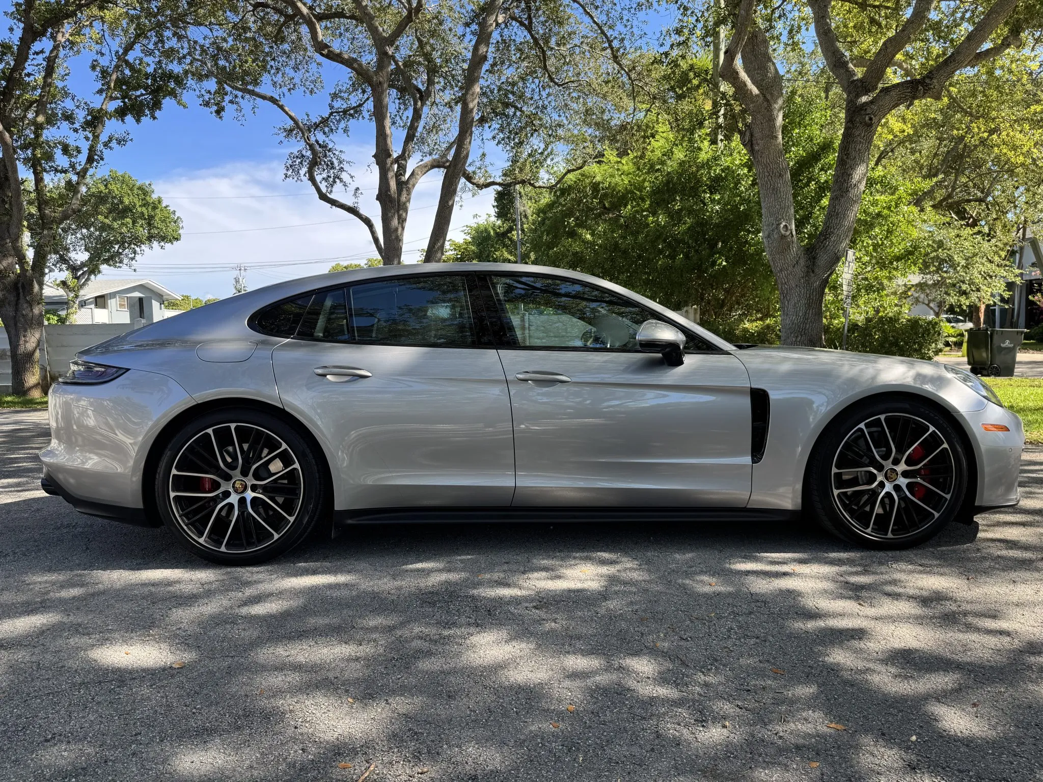 2022 Porsche Panamera GTS in GT Silver Metallic