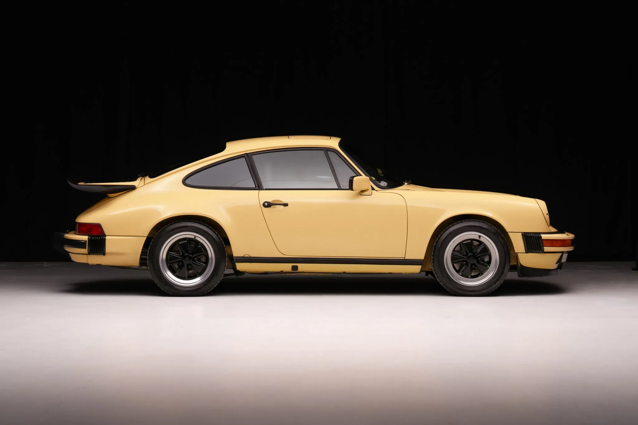 1986 Porsche 911 Carrera Coupe in Sahara Beige