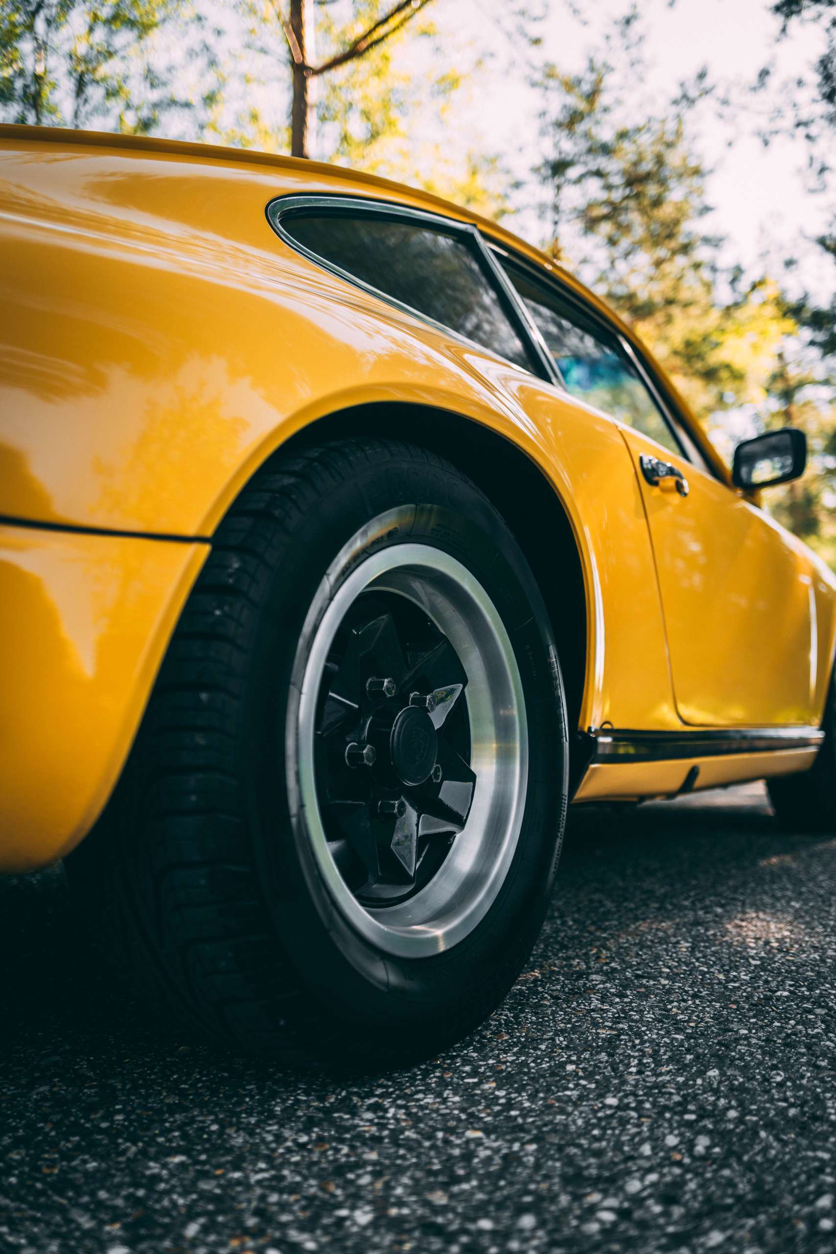 1978 Porsche 911 SC In Talbot Yellow