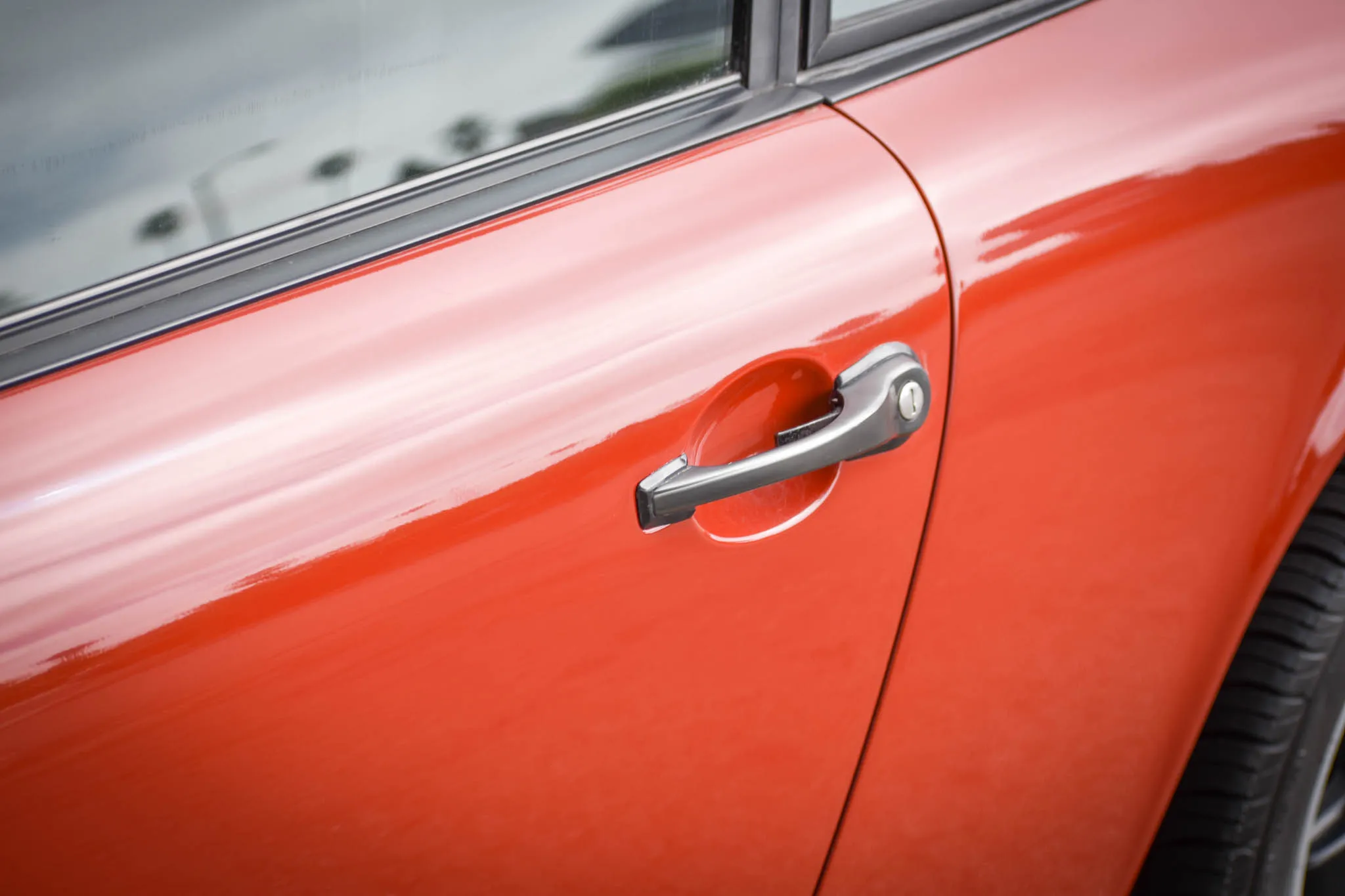1977 Porsche 911S in Peru Red
