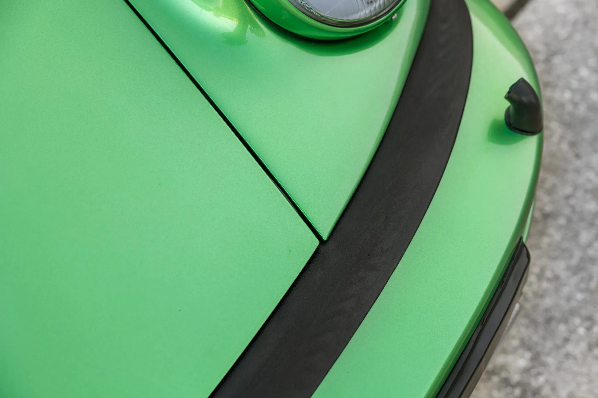 1977 Porsche 930 Turbo in Emerald Green Metallic