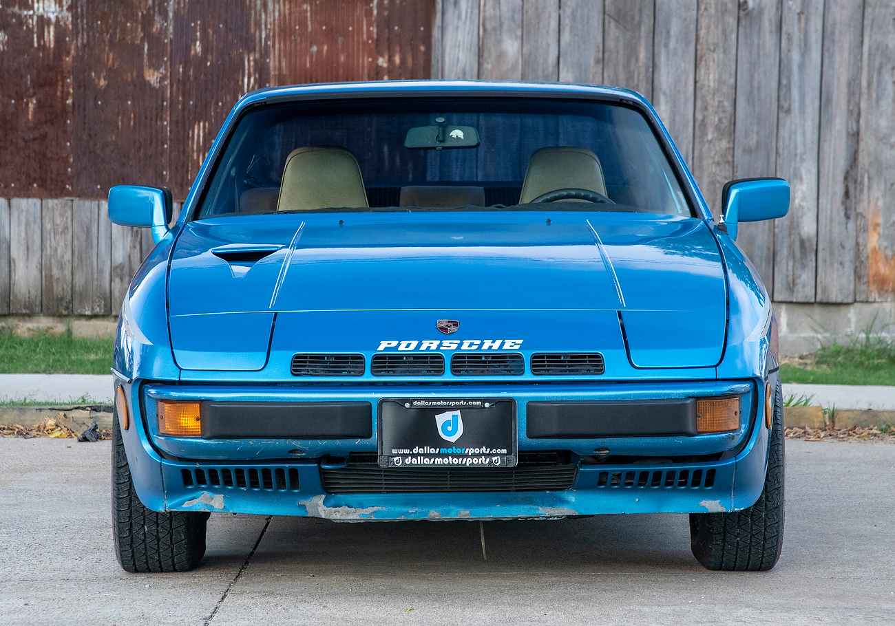 1981 Porsche 924 Turbo in Minerva Blue Metallic