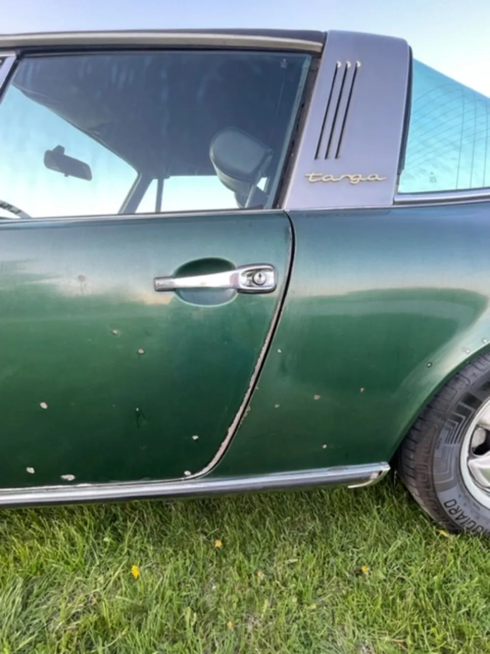 1969 Porsche 911E Targa in Metallic Dark Green