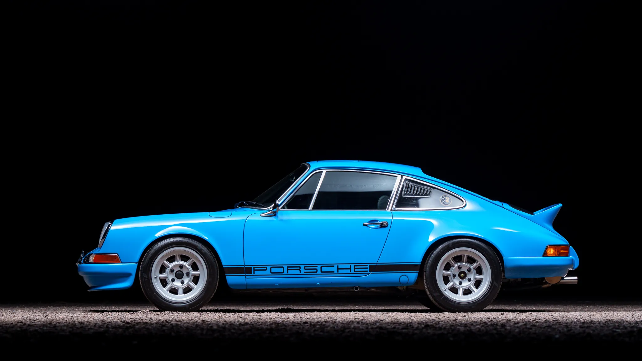 1976 Porsche 912E in Mexico Blue