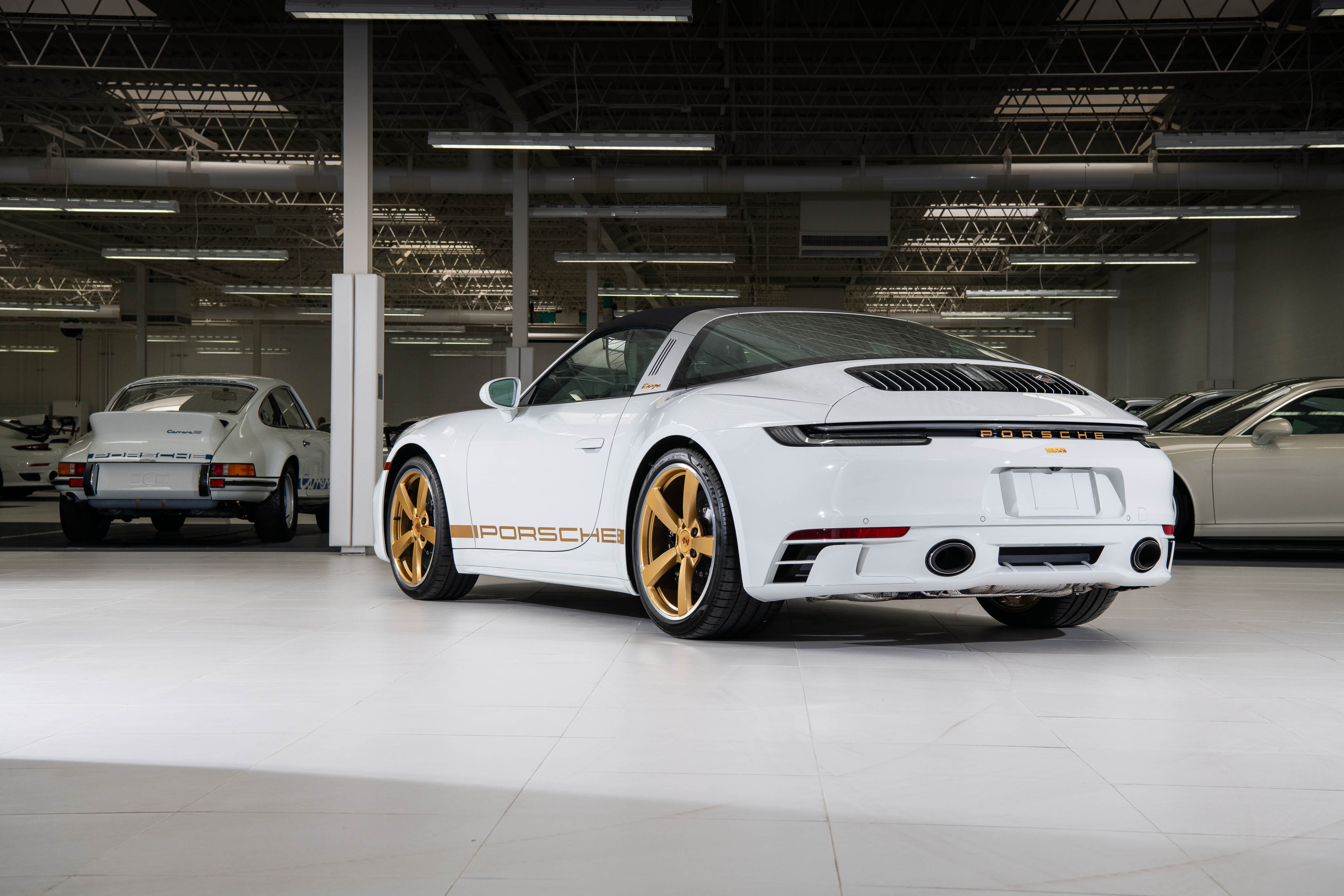 2021 Porsche 911 Targa 4S Heritage Design Edition in Pure White