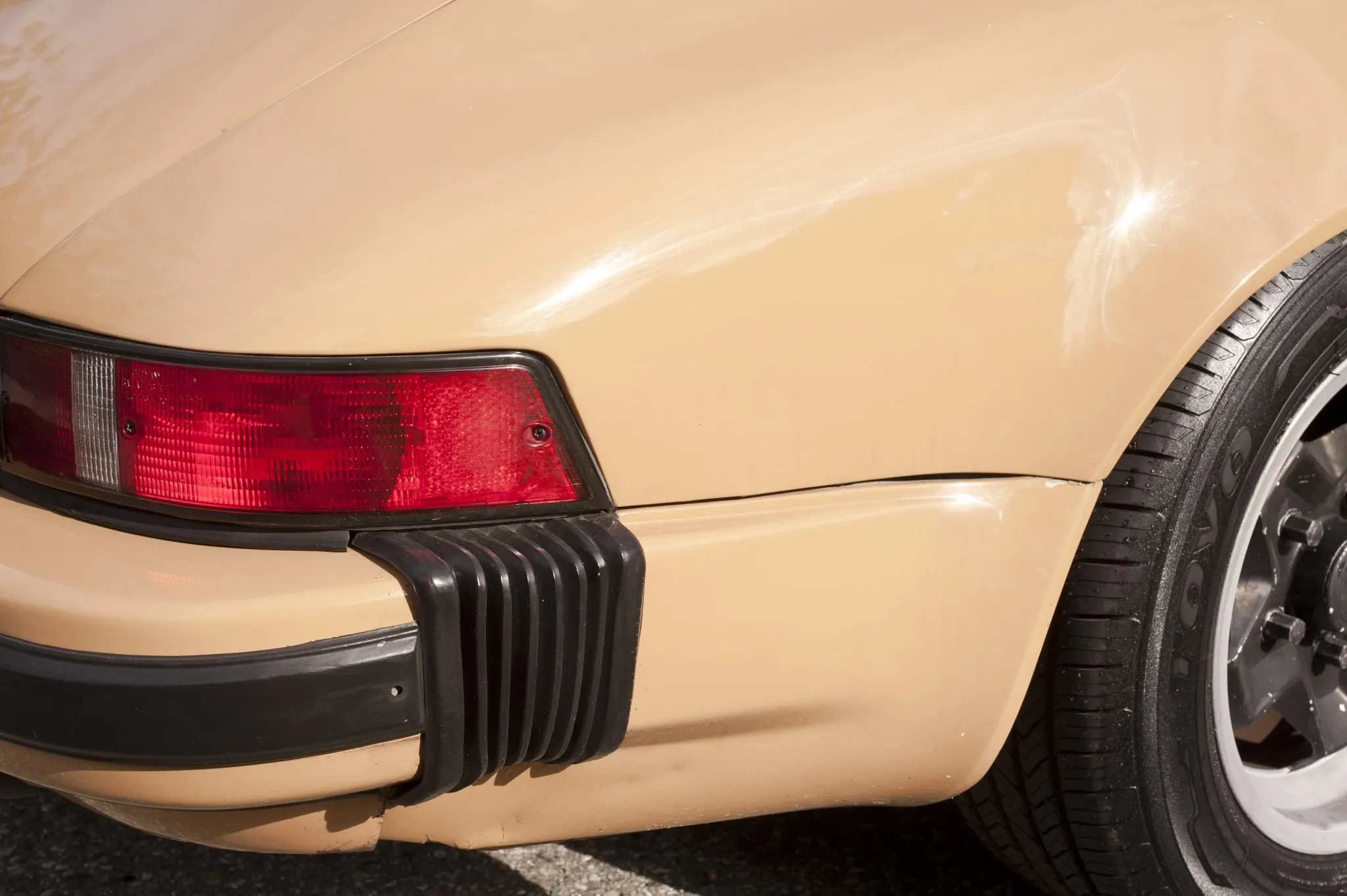 1978 Porsche 911SC Targa in Cashmere Beige