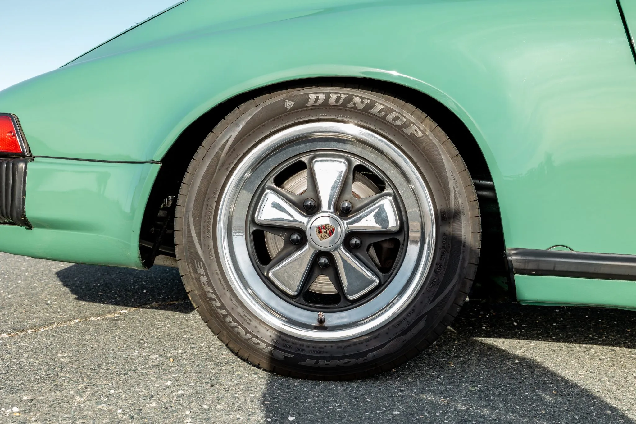 1982 Porsche 911SC Targa in Mint Green (Dark)
