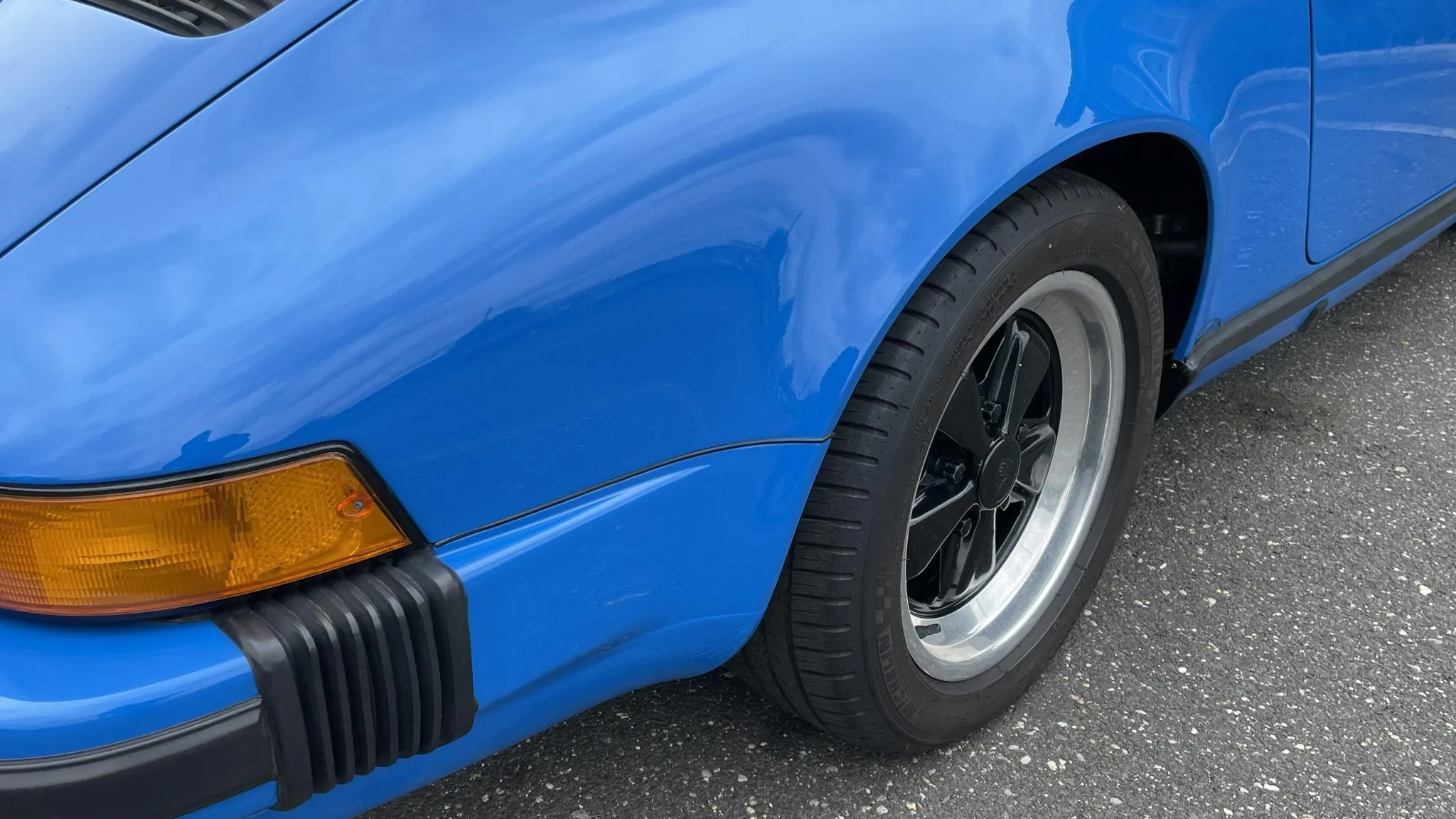 2024 Porsche 911 GT3 RS Weissach in Arrow Blue