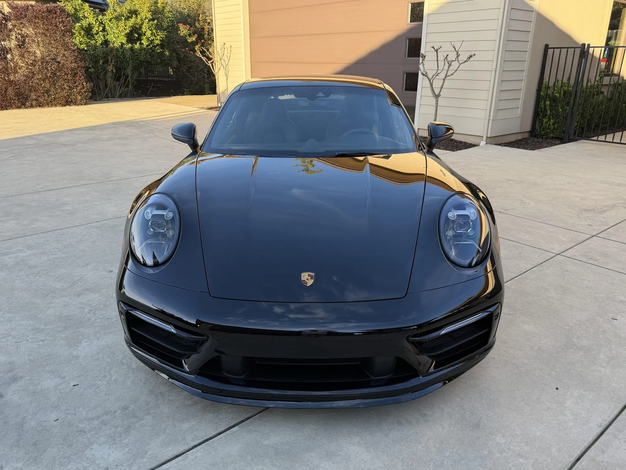 2023 Porsche 911 Carrera Coupe in Jet Black Metallic