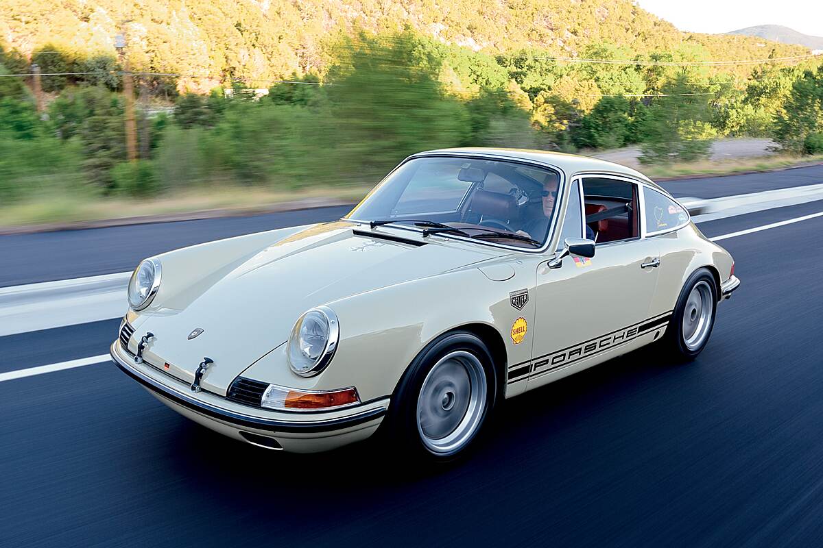 1972 Porsche 911T in Beige Grey