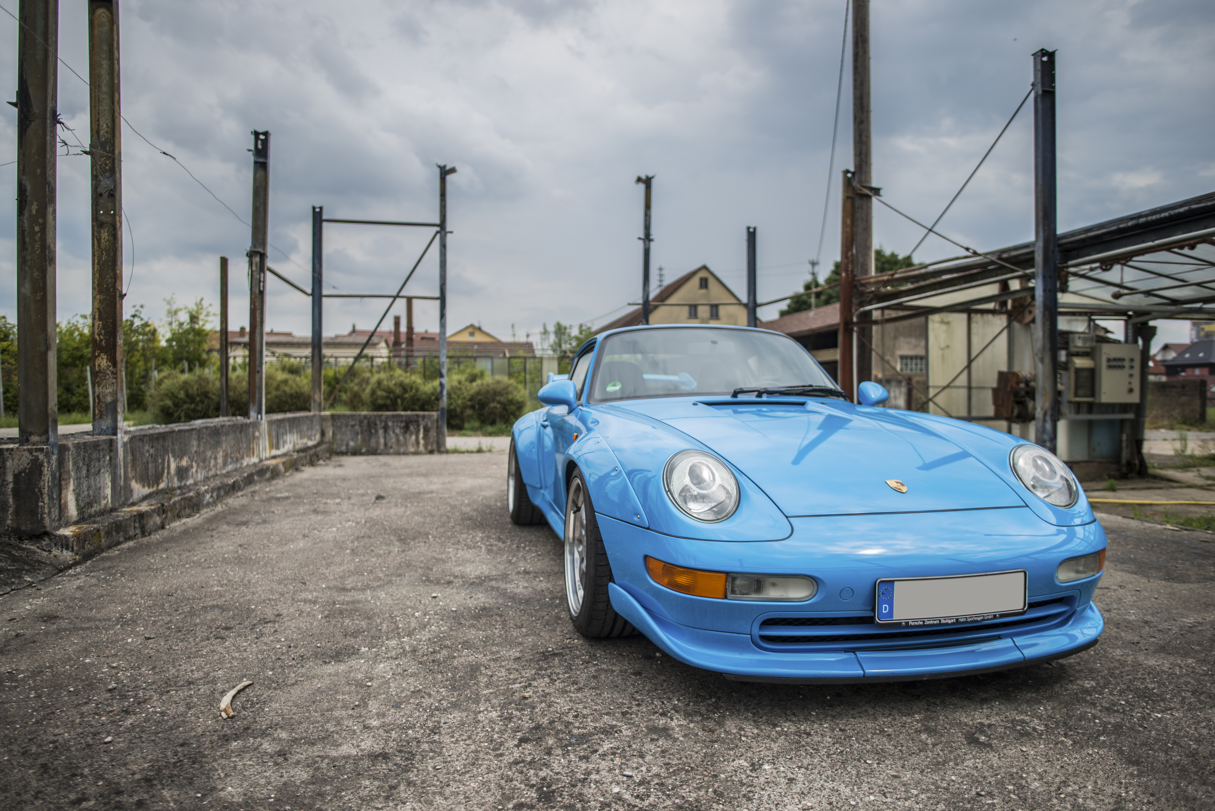 1995 Porsche 911 GT2 in Riviera Blue