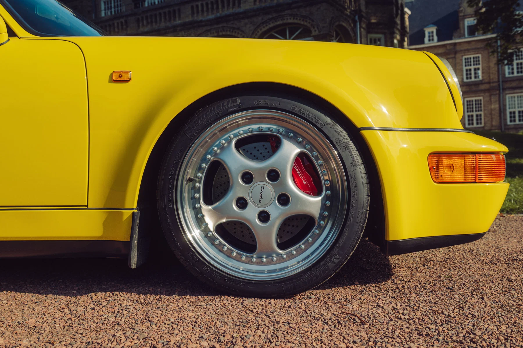 1993 Porsche 911 Turbo 3.6 in Cadmium Yellow
