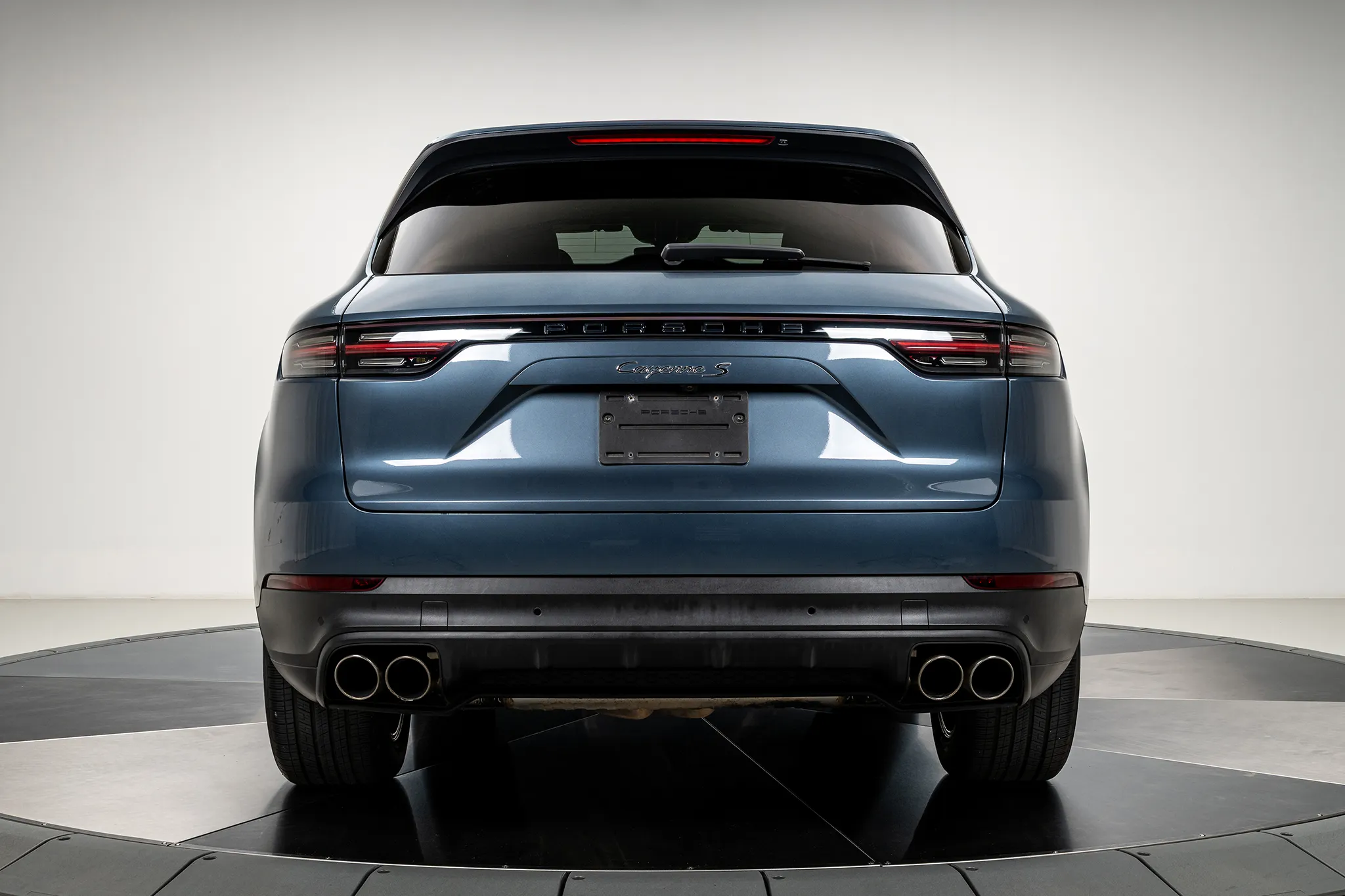 2019 Porsche Cayenne S in Biscay Blue Metallic