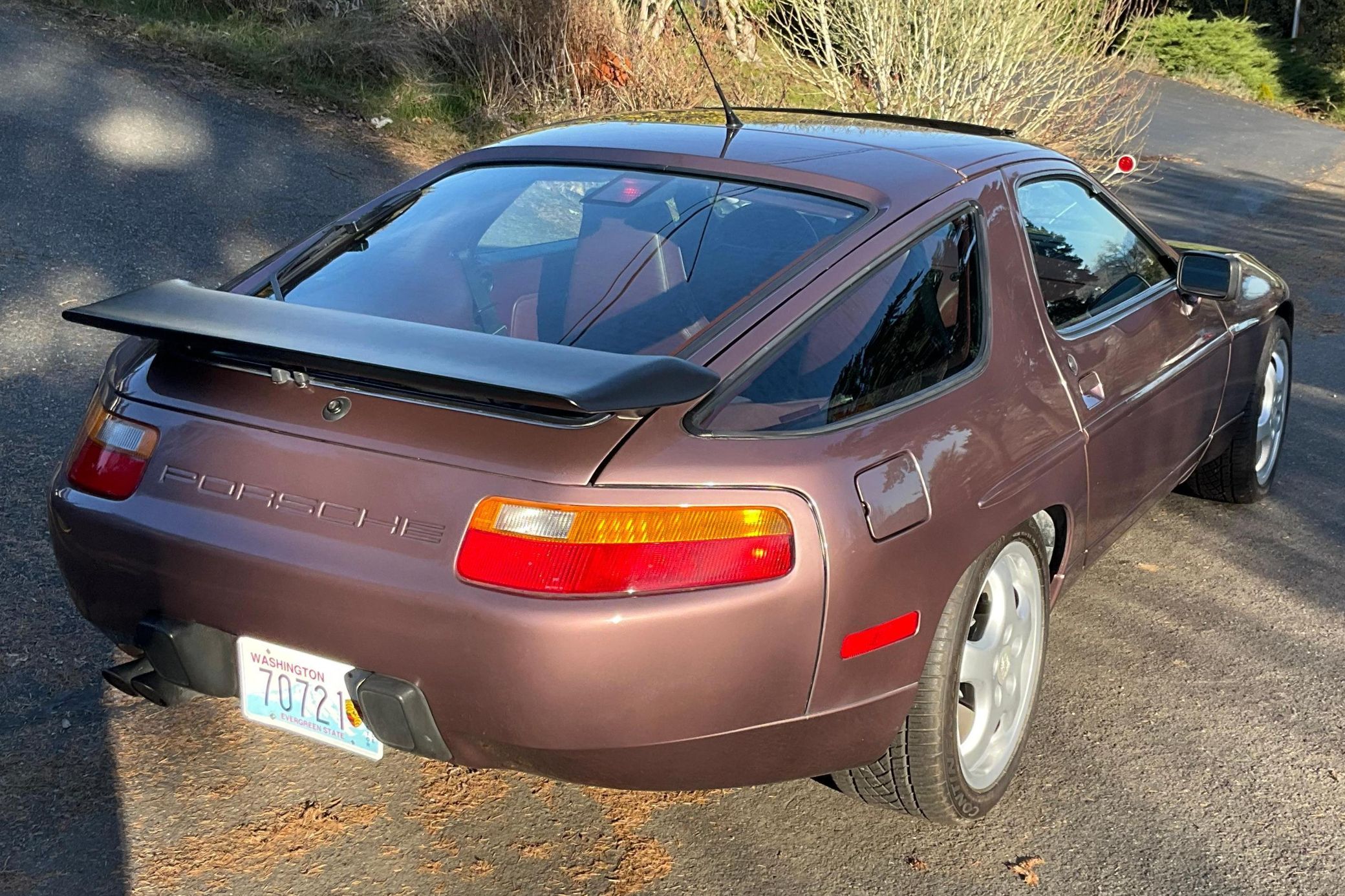 1987 Porsche 928 S4 in Cassis Red Metallic