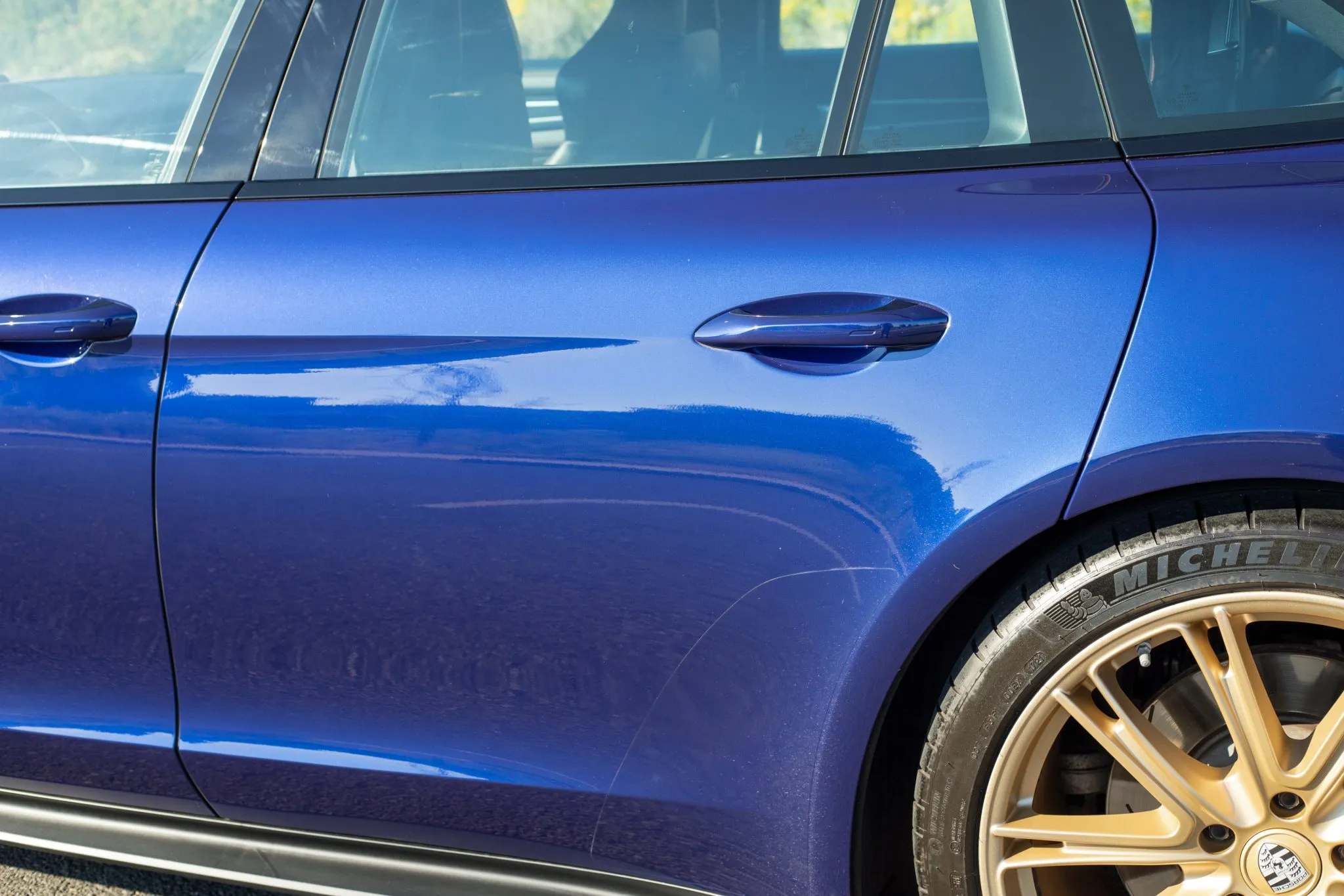 2021 Porsche Panamera GTS Sport Turismo in Gentian Blue Metallic
