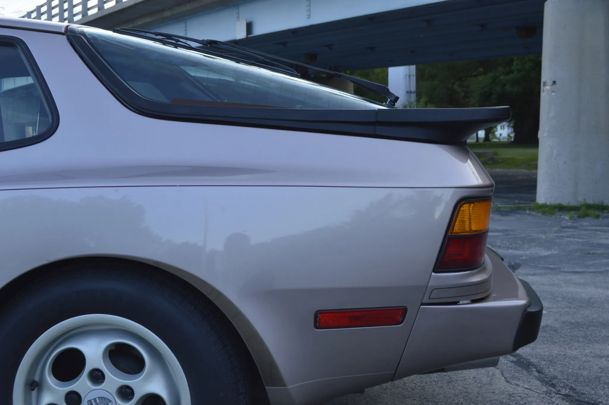1987 Porsche 944 in Flamingo Metallic