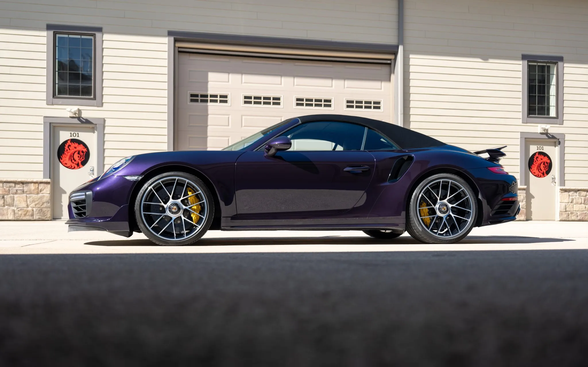 2019 Porsche 911 Turbo S Cabriolet In Viola Metallic