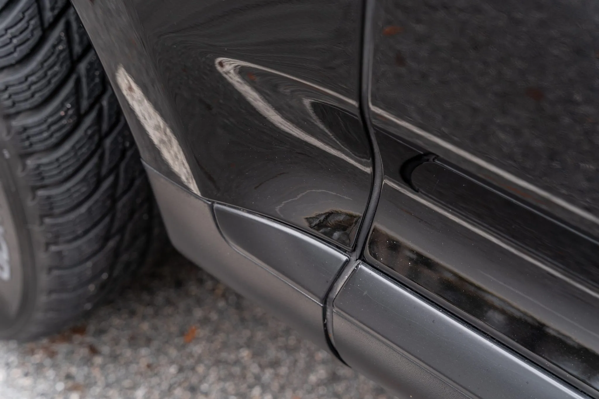 2010 Porsche Cayenne S Transsyberia in Black