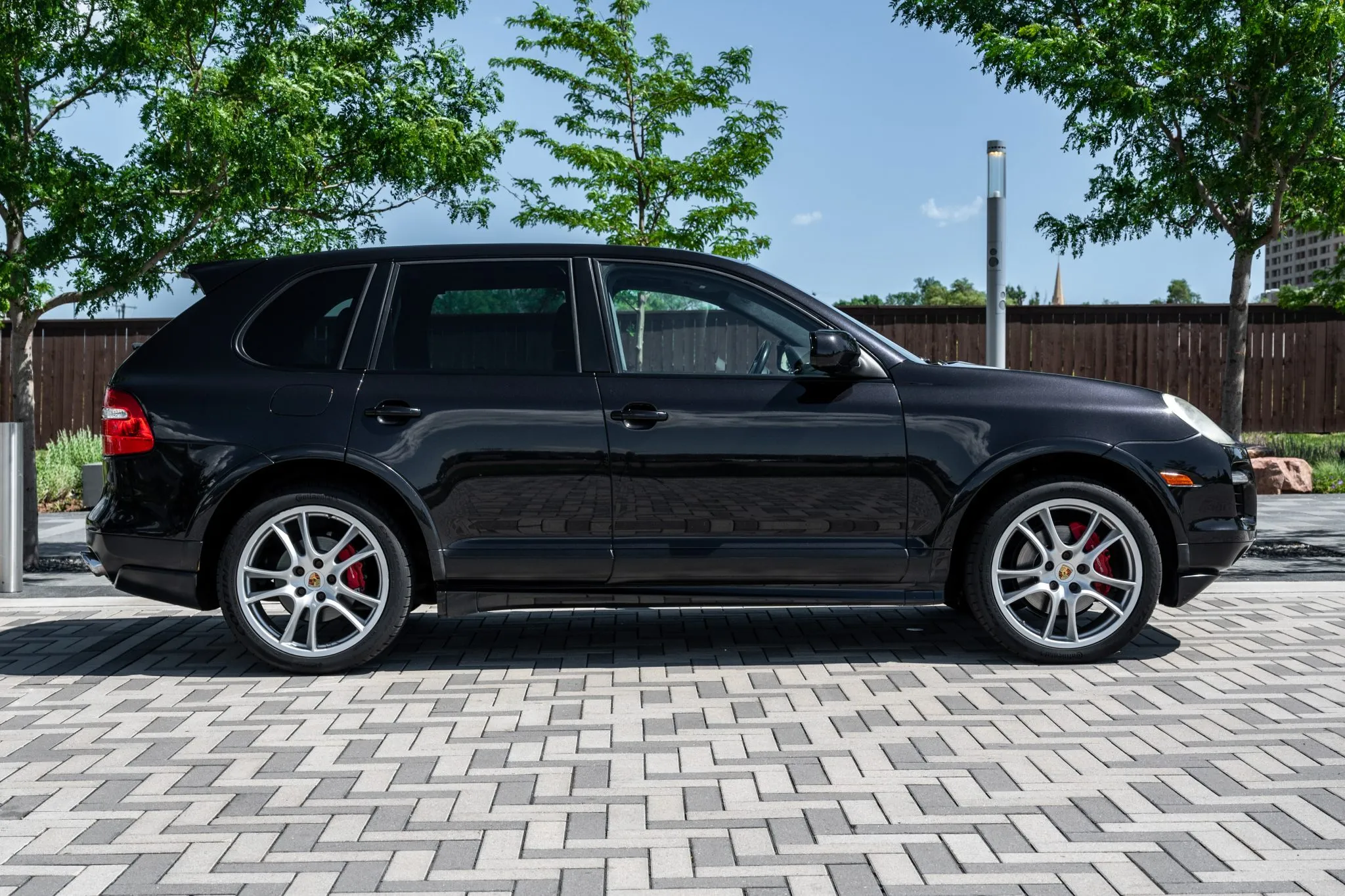 2009 Porsche Cayenne GTS in Basalt Black Metallic