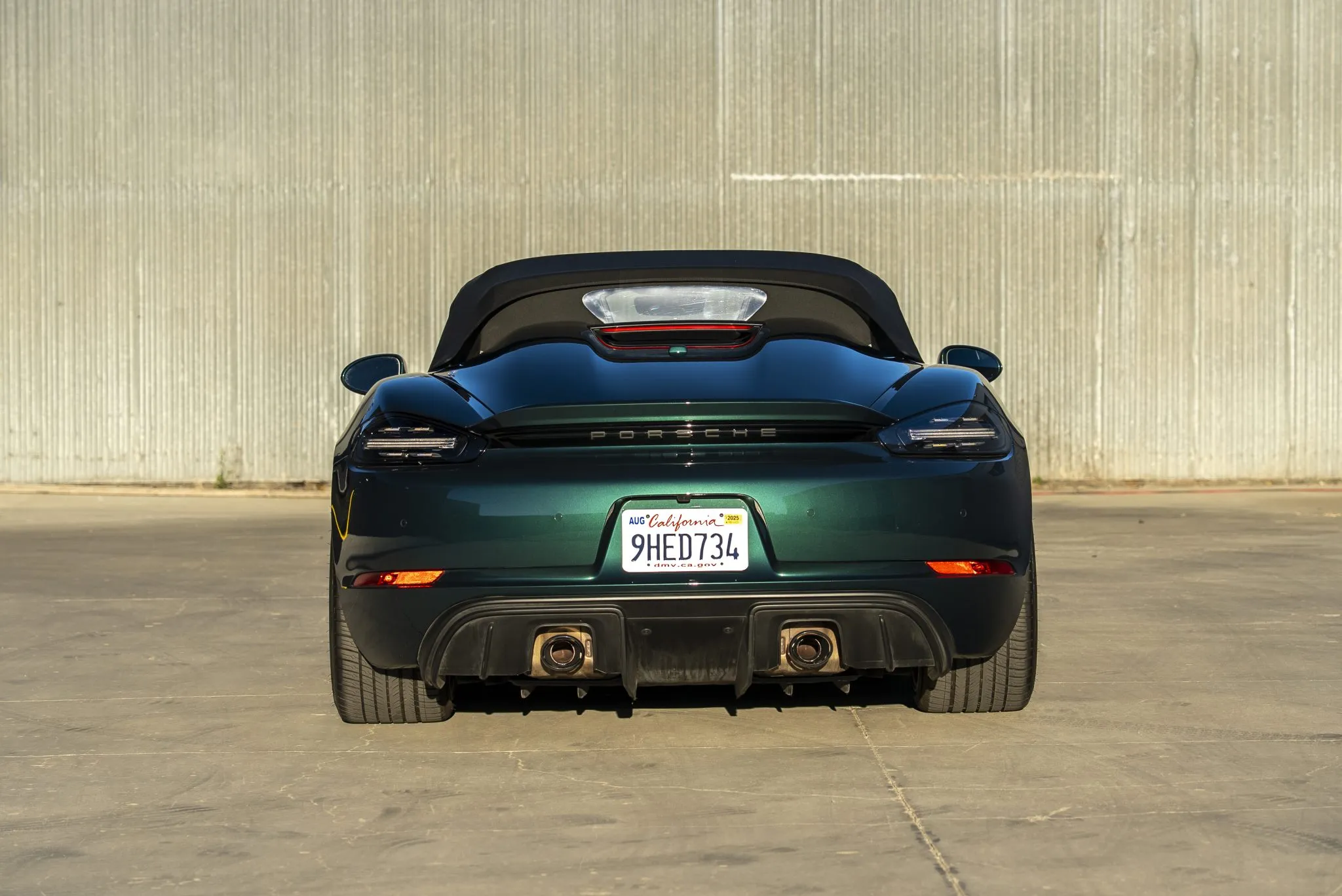 2023 Porsche 718 Spyder in Jet Green Metallic