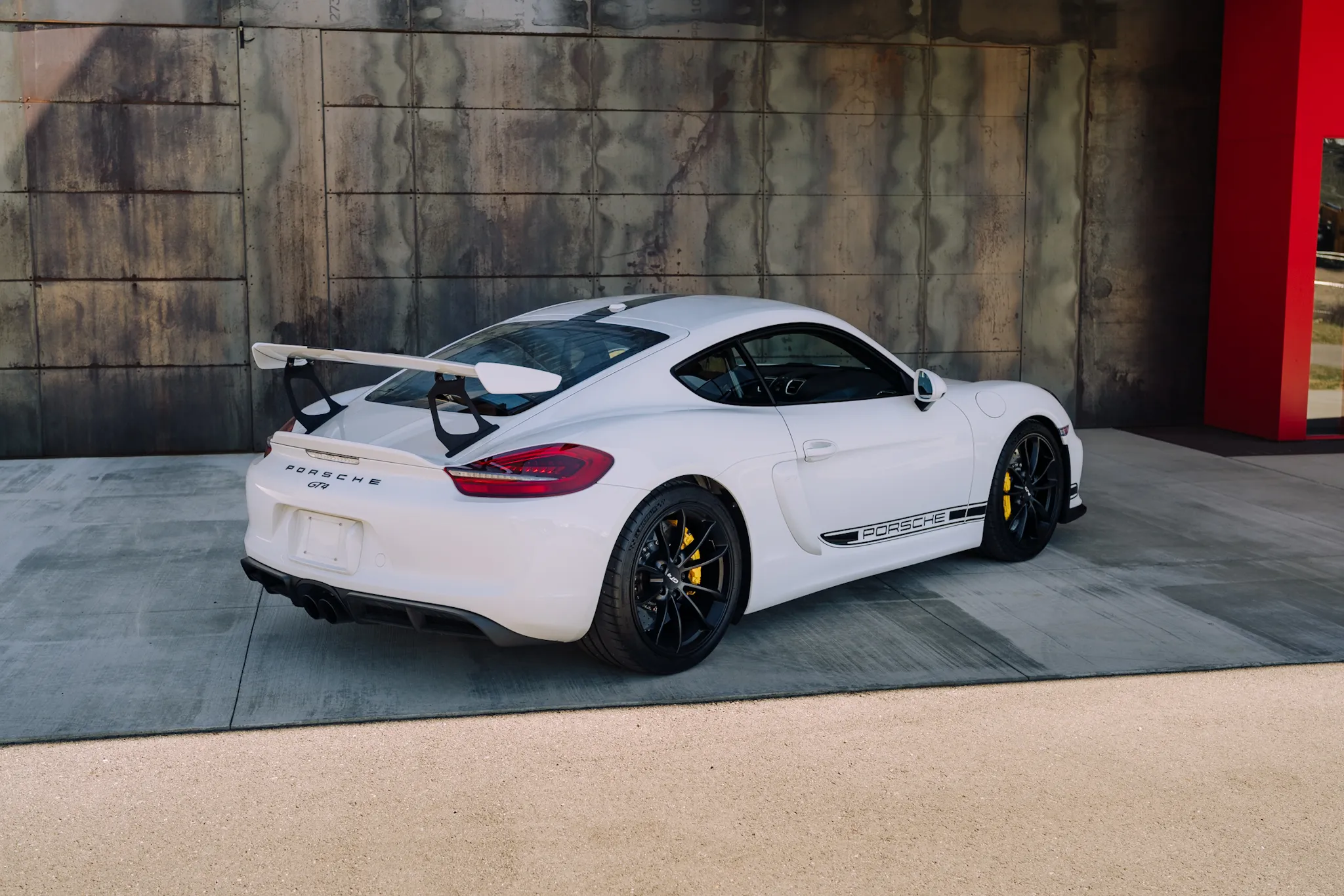 2016 Porsche Cayman GT4 in Carrara White Metallic